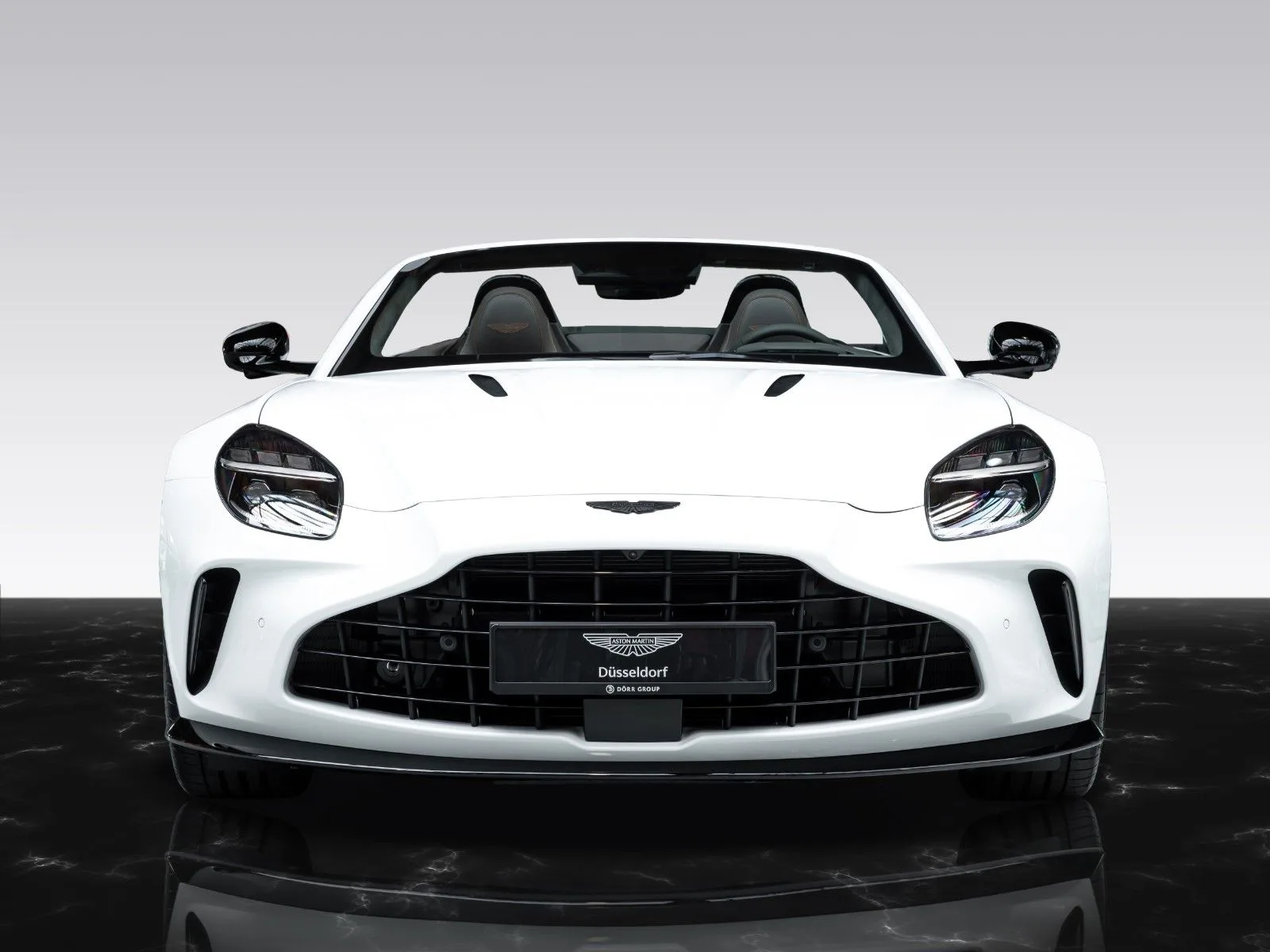 Aston Martin V8 Vantage, 3/30