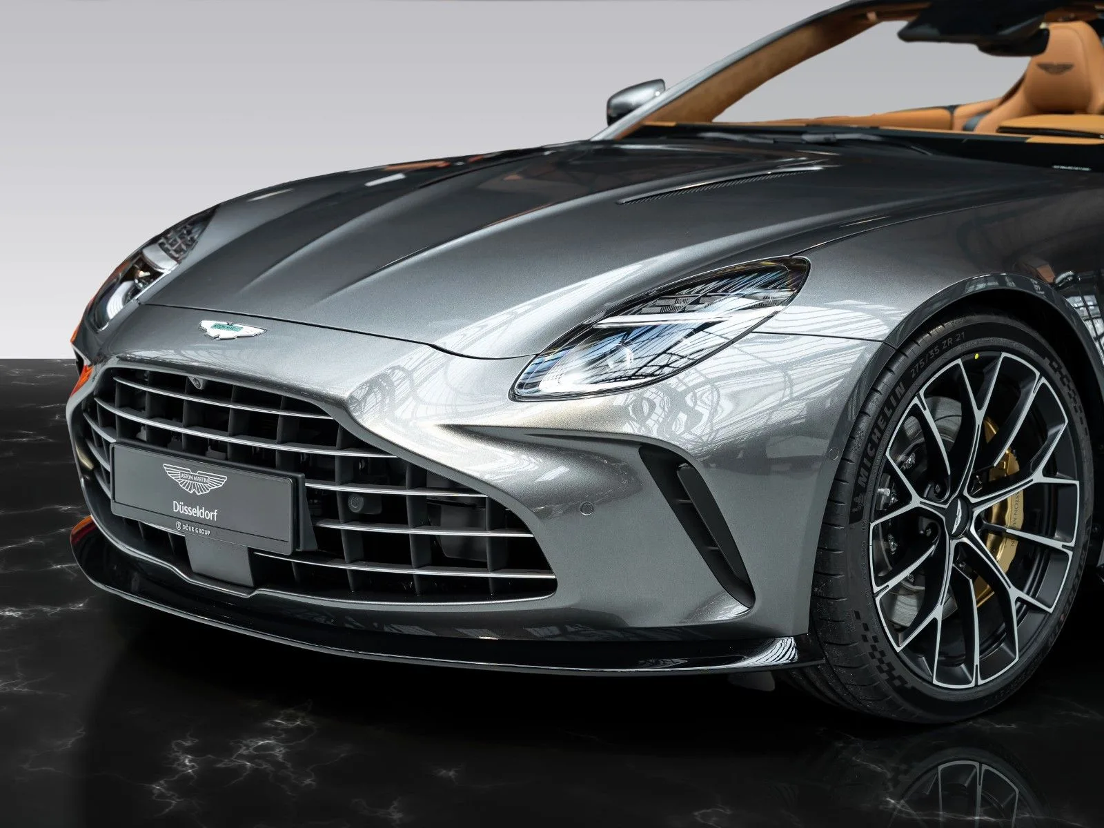 Aston Martin V8 Vantage, 10/30