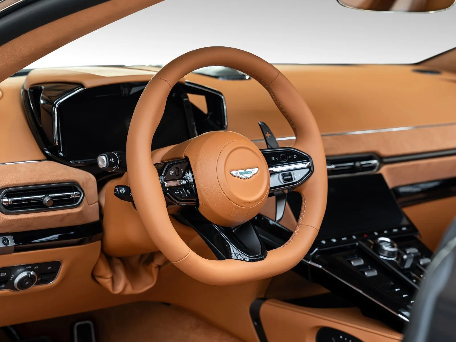 Aston Martin V8 Vantage, 17/30