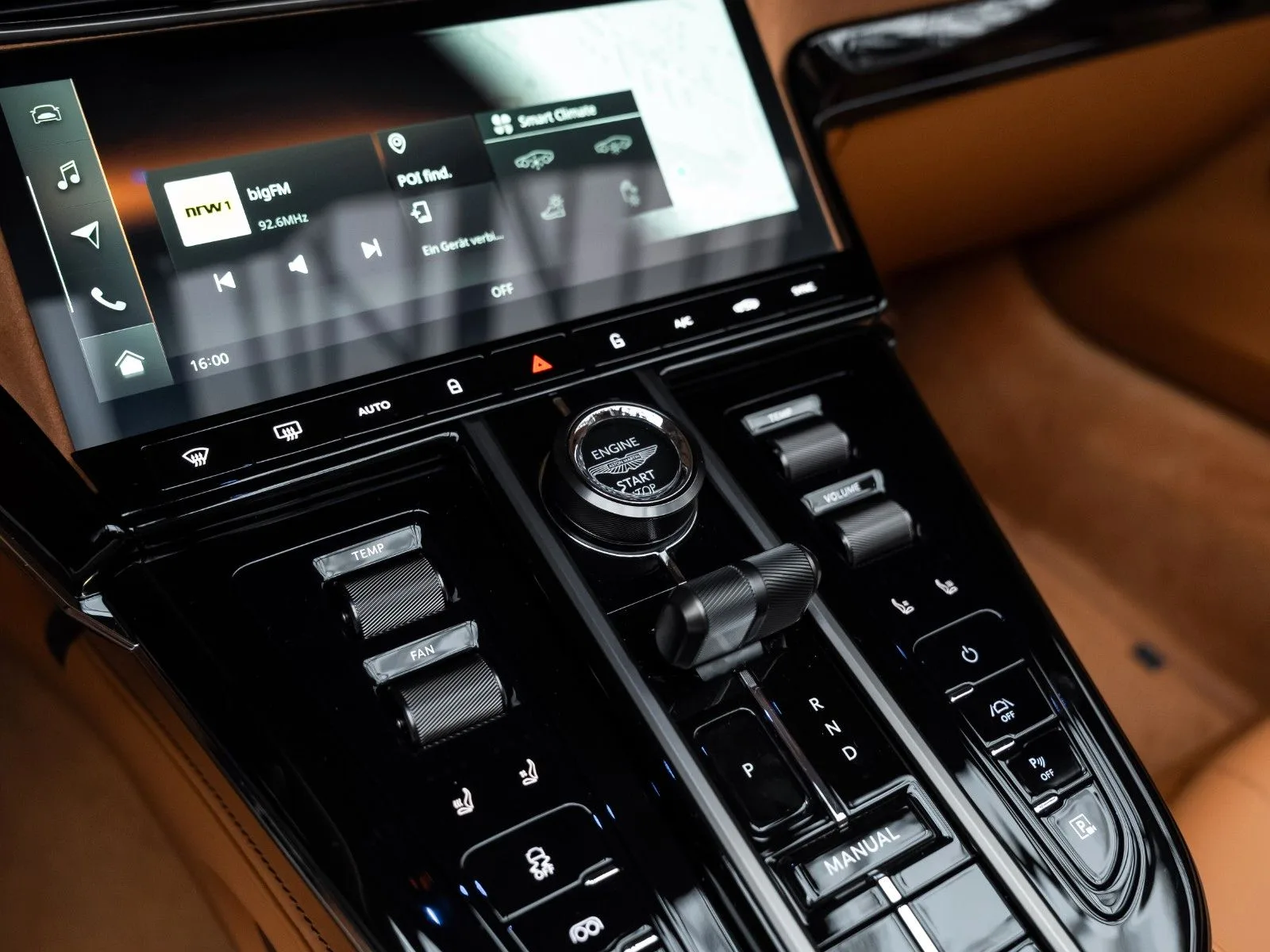Aston Martin V8 Vantage, 22/30
