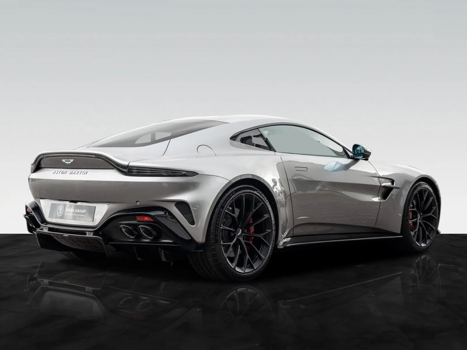 Aston Martin V8 Vantage, 6/26