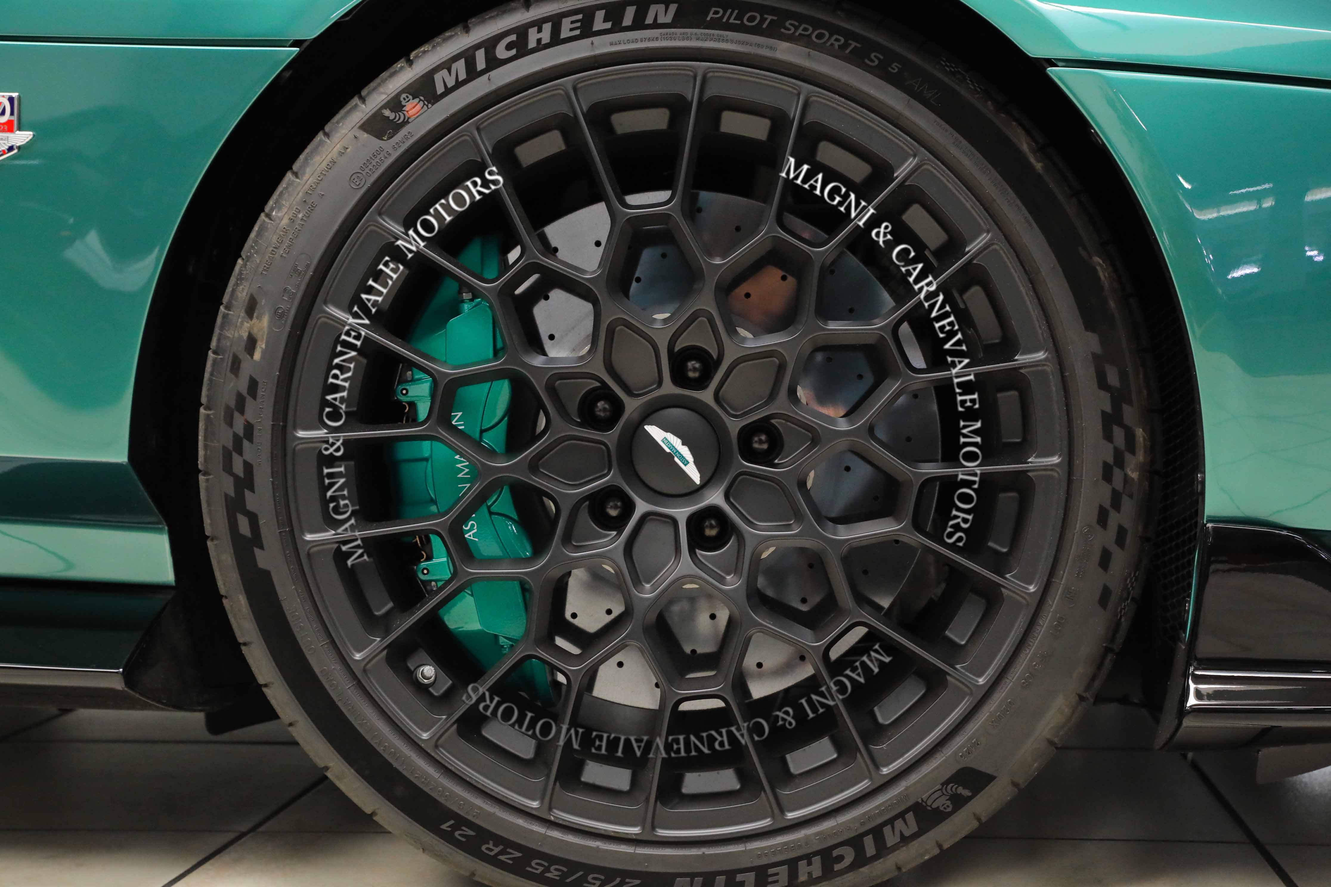 Aston Martin Valour offered by a specialist dealer in Milan, Italy, photo 14 of 20