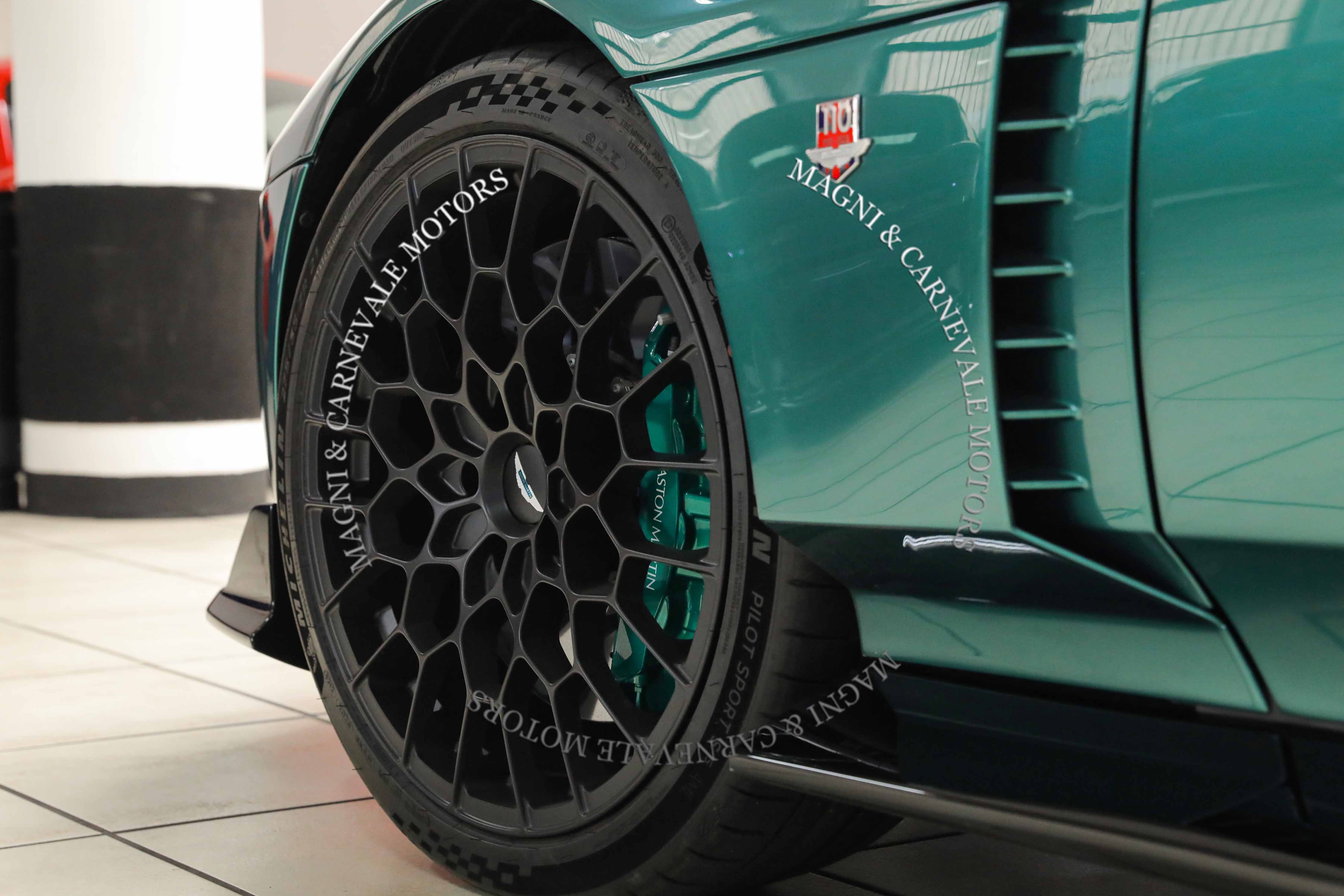 Aston Martin Valour offered by a specialist dealer in Milan, Italy, photo 17 of 20
