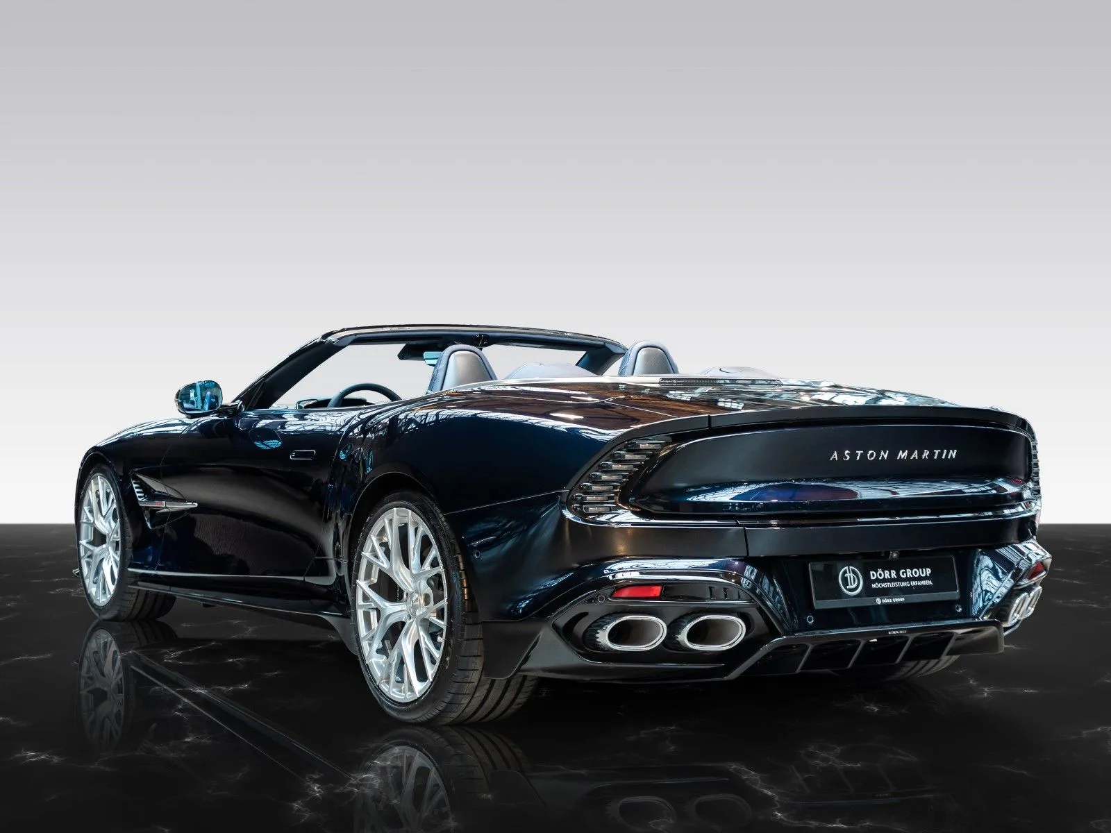 Aston Martin Vanquish, 24/30
