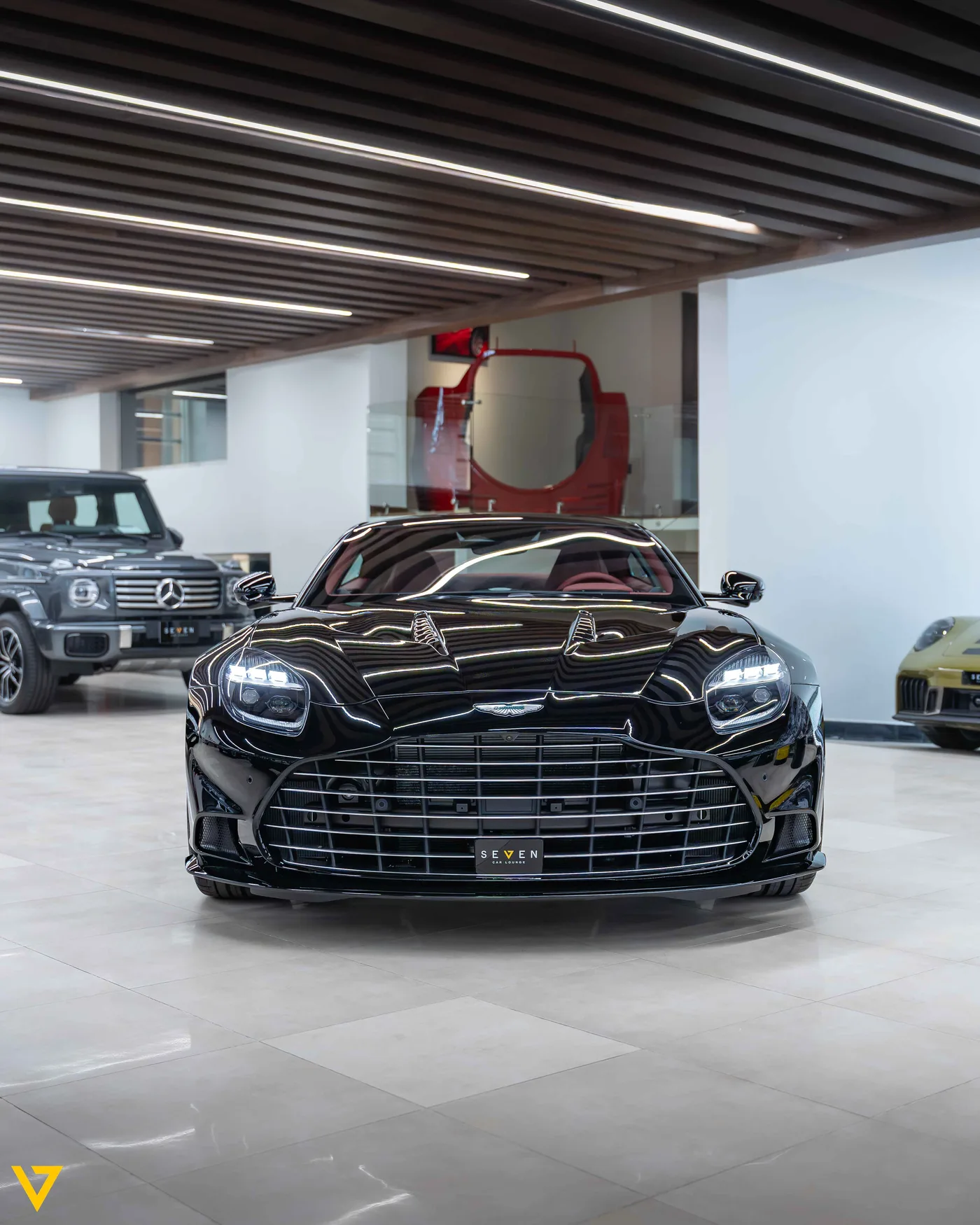 Aston Martin Vanquish offered by a supercar dealer in Riyadh, Saudi Arabia, photo 3 of 17
