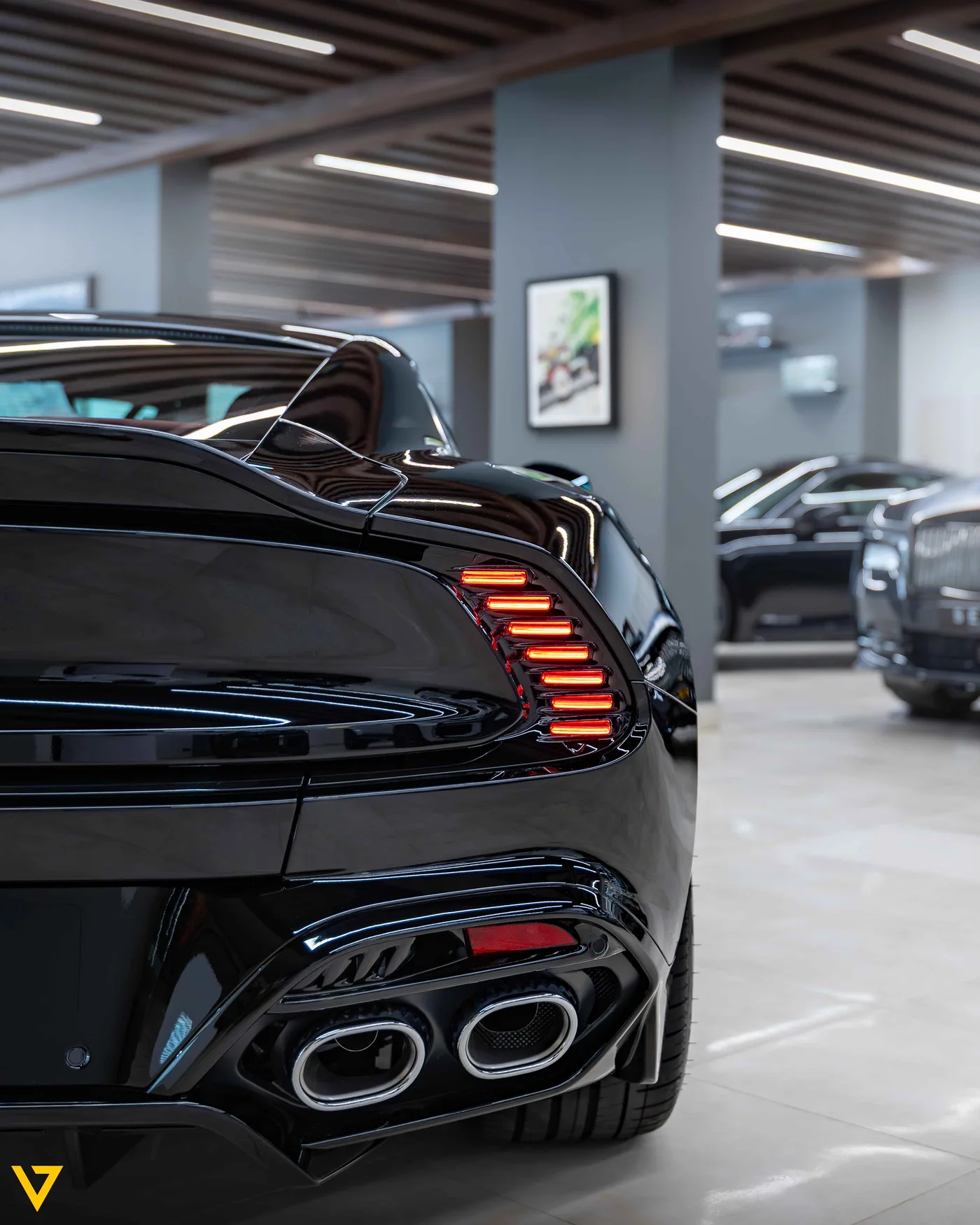 Aston Martin Vanquish offered by a supercar dealer in Riyadh, Saudi Arabia, photo 16 of 17
