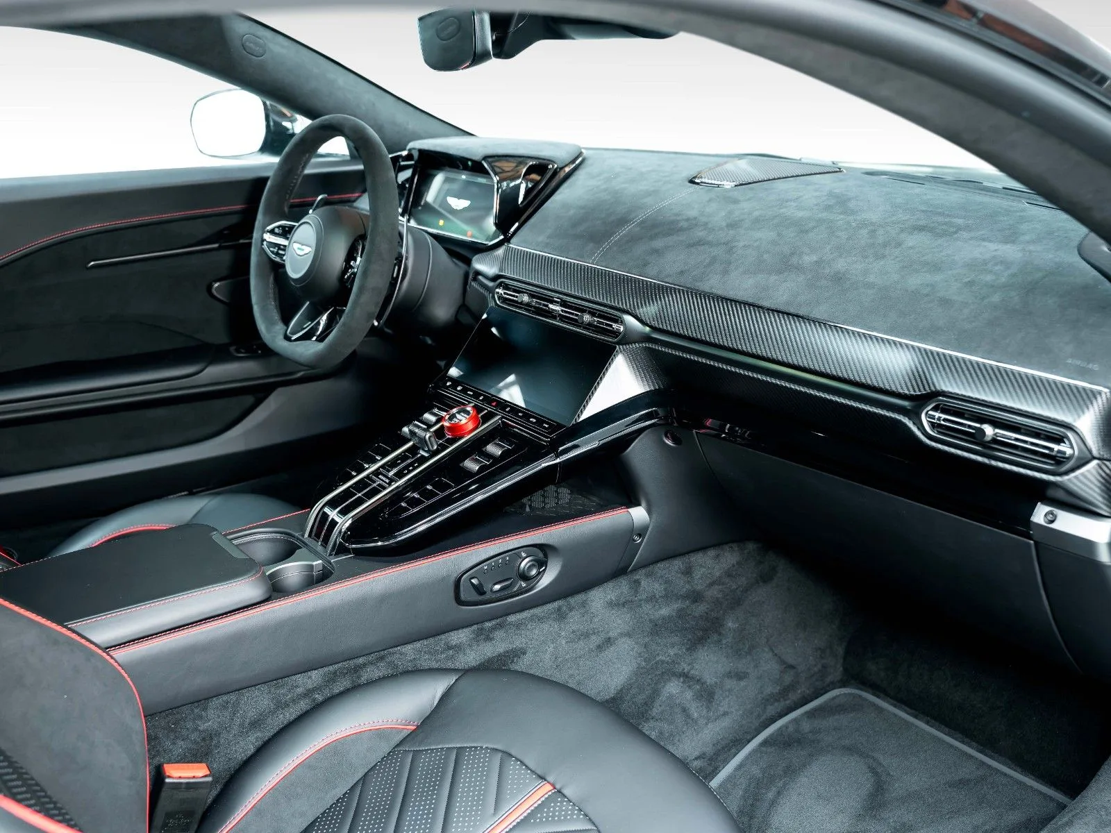 Aston Martin Vantage S, 14/30