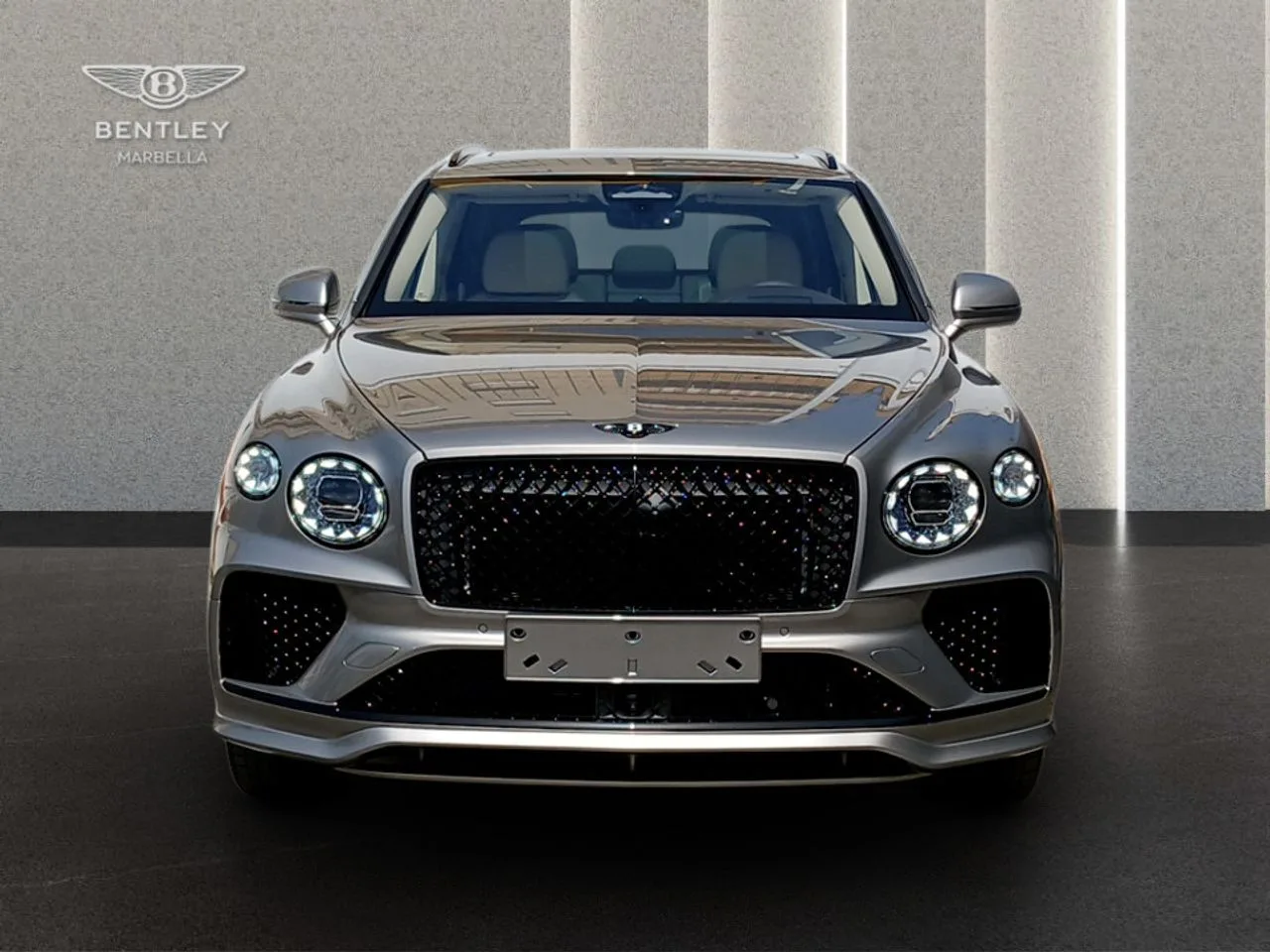 Bentley Bentayga, 2/22