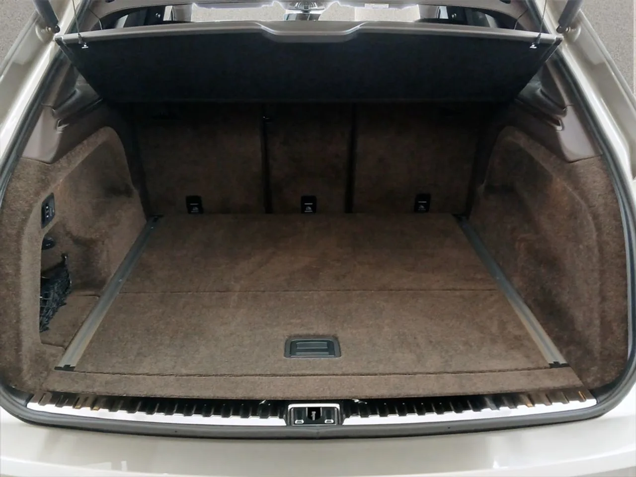 Bentley Bentayga, 22/22