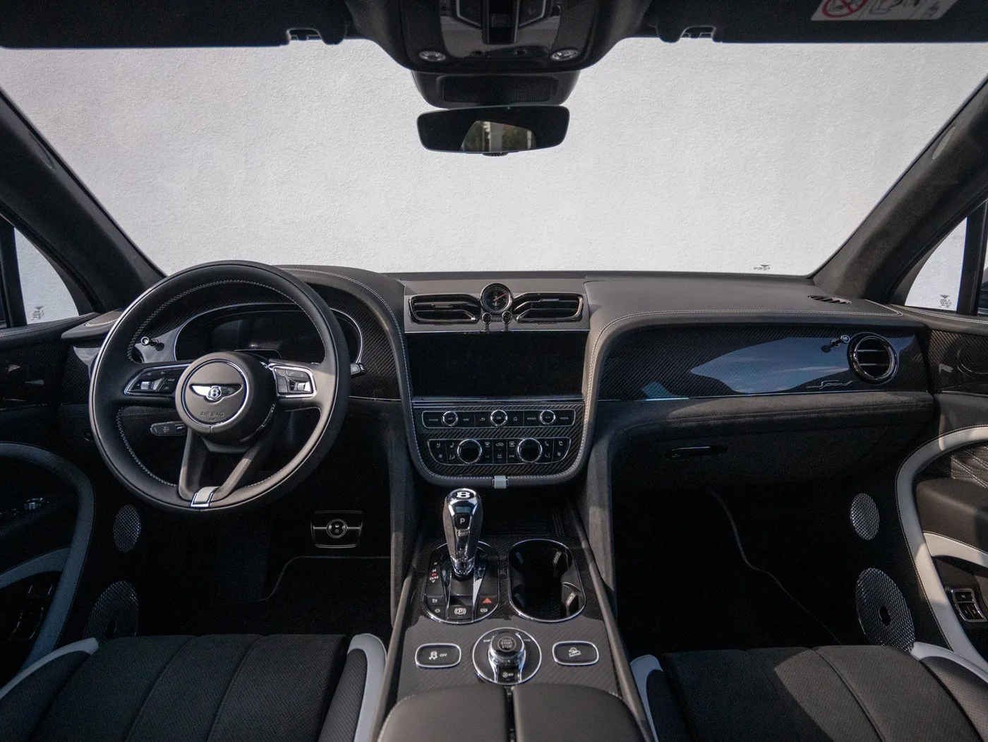 Bentley Bentayga Speed offered by a specialist dealer in Singen, Germany, photo 10 of 15