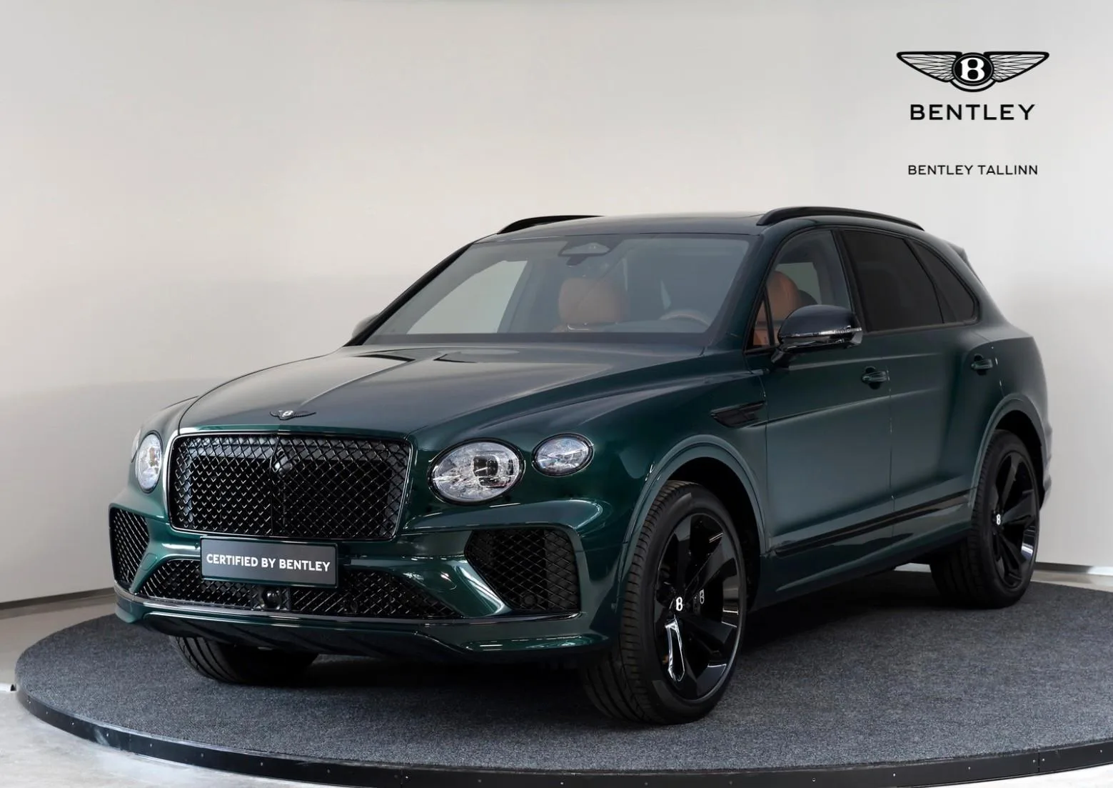 Bentley Bentayga V8 angeboten von einem Fachhändler in Tallinn, Estland, Hauptfoto