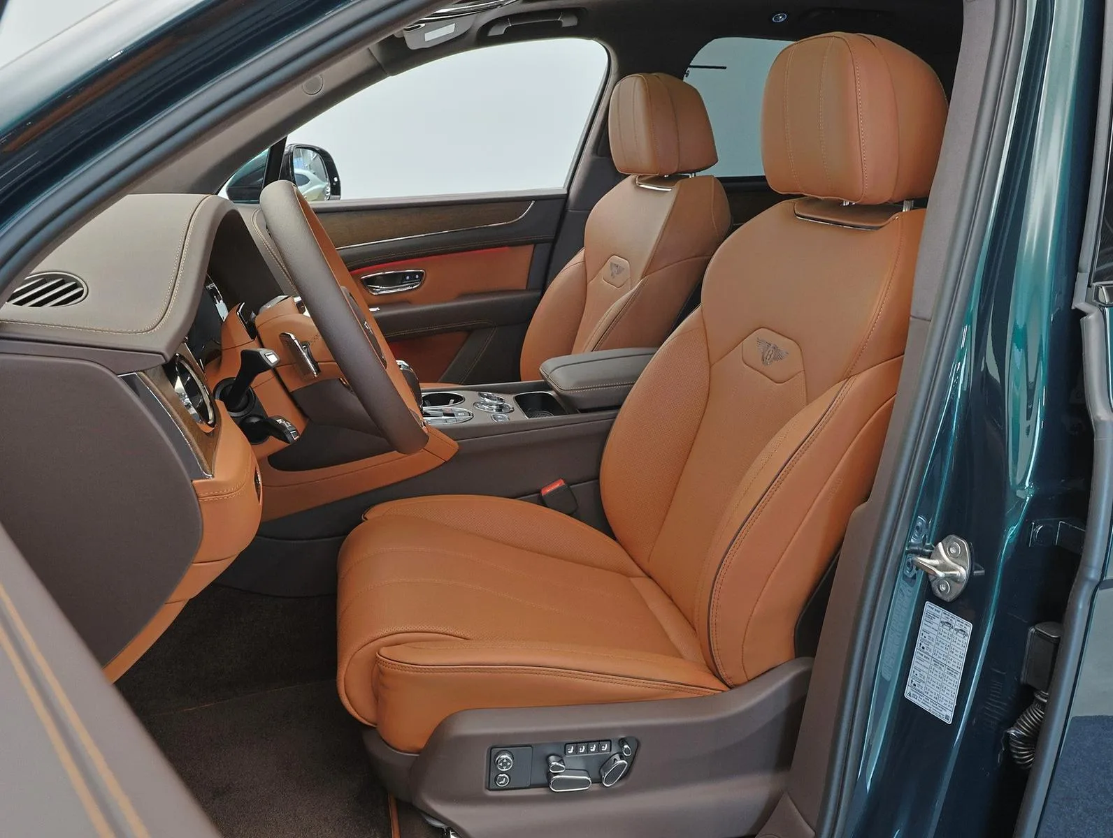 Bentley Bentayga V8, 7/19