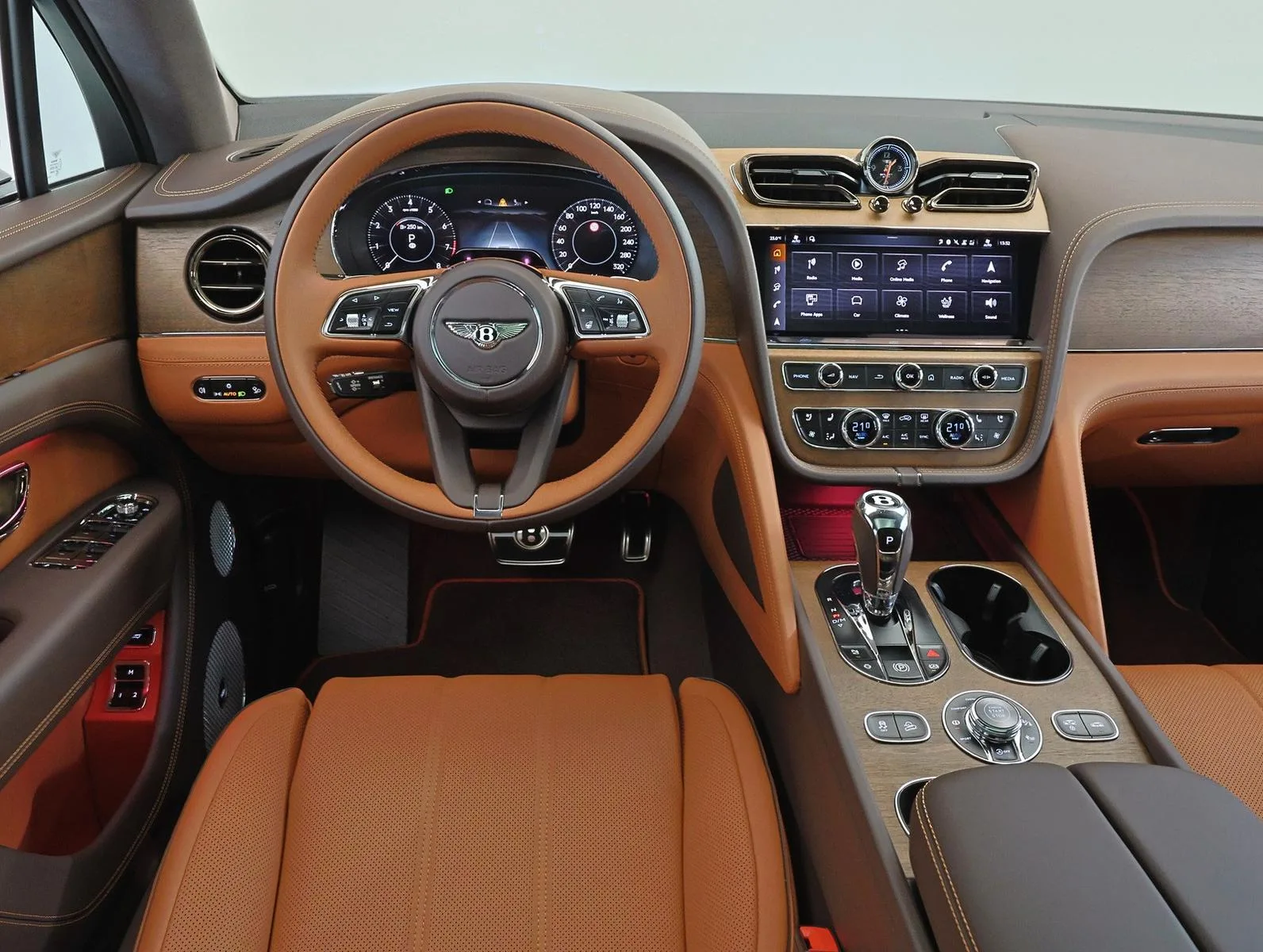 Bentley Bentayga V8, 13/19