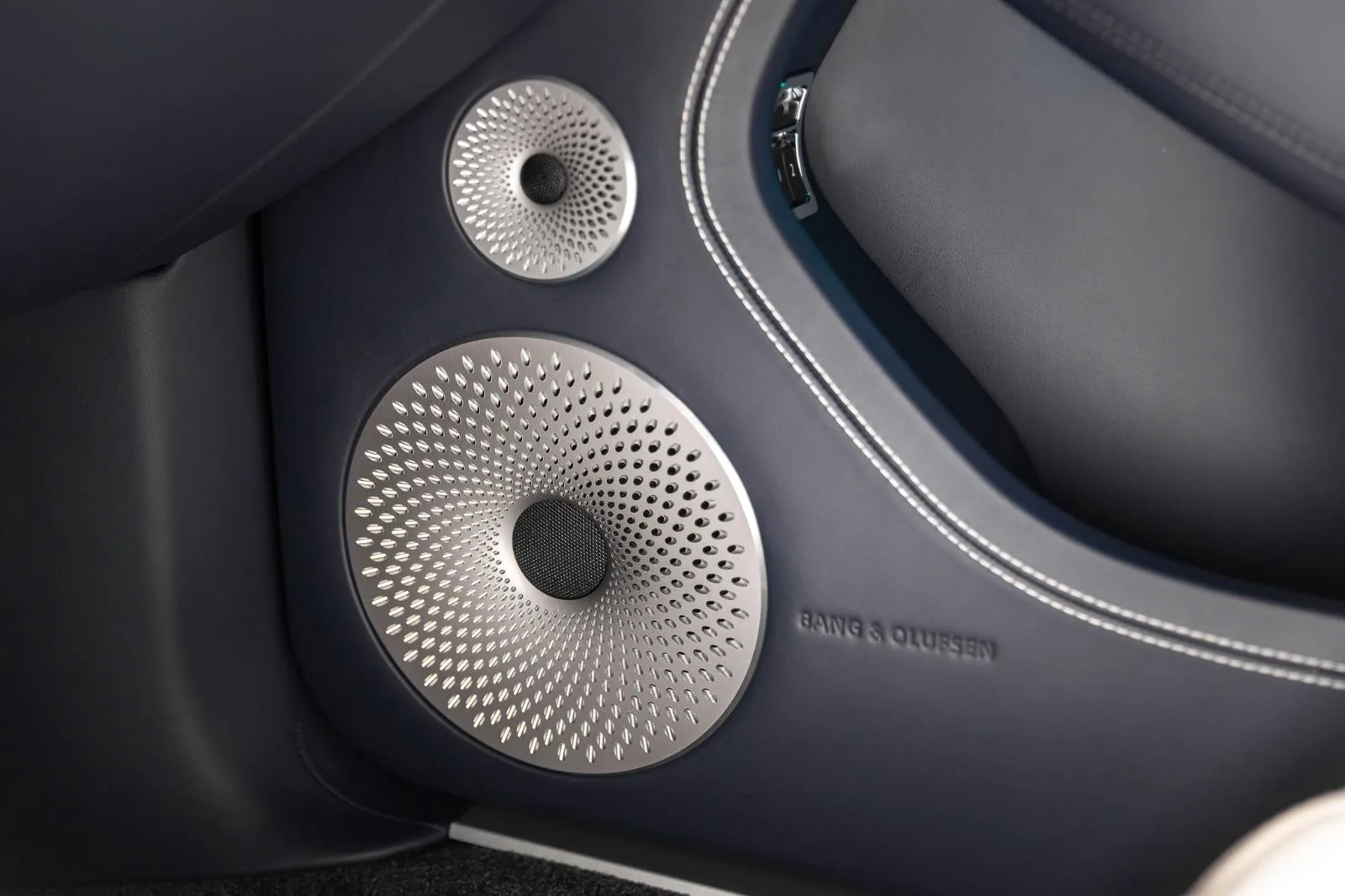 Bentley Continental GT Azure, 16/22