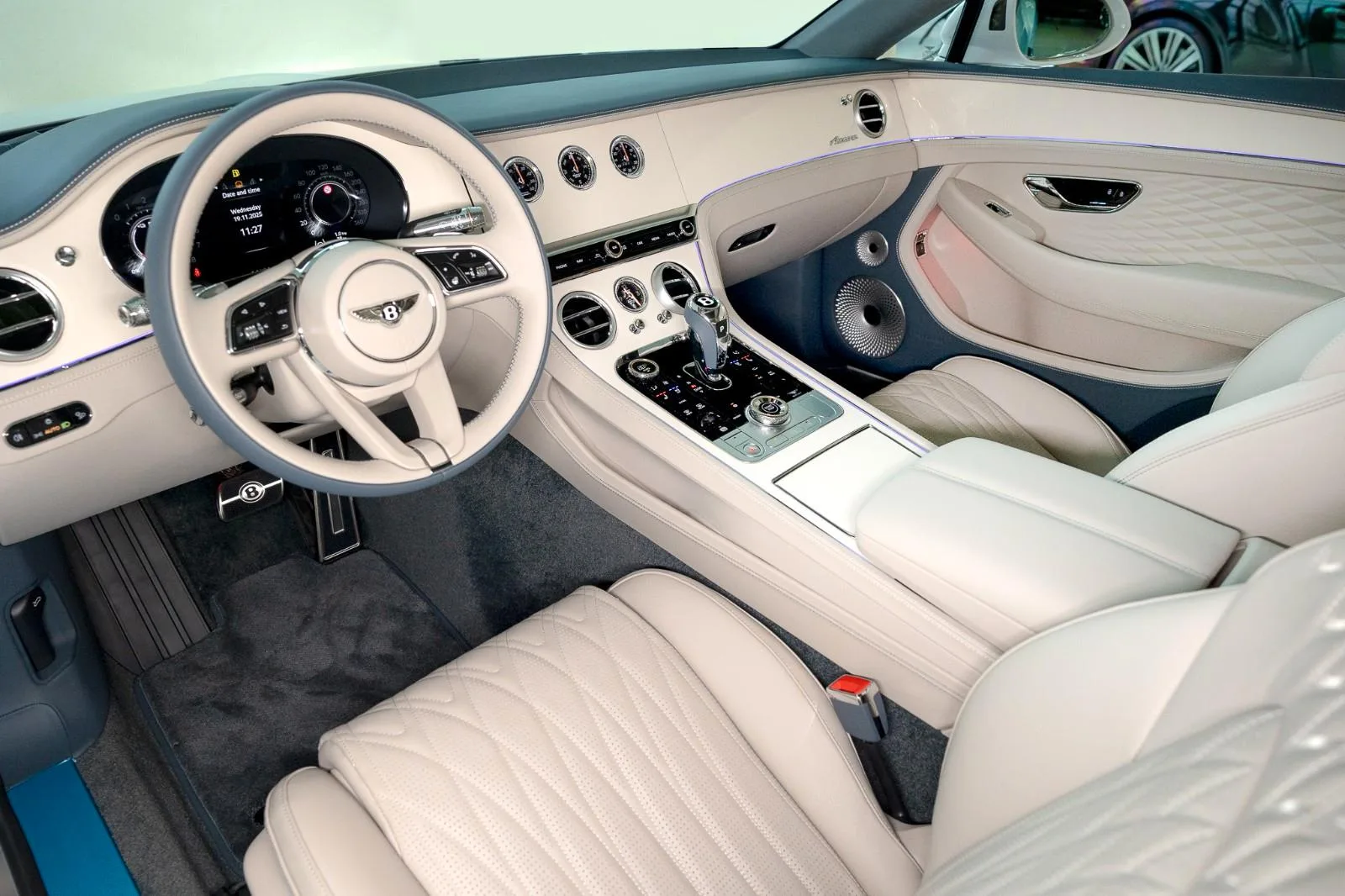 Bentley Continental GT Azure, 10/19