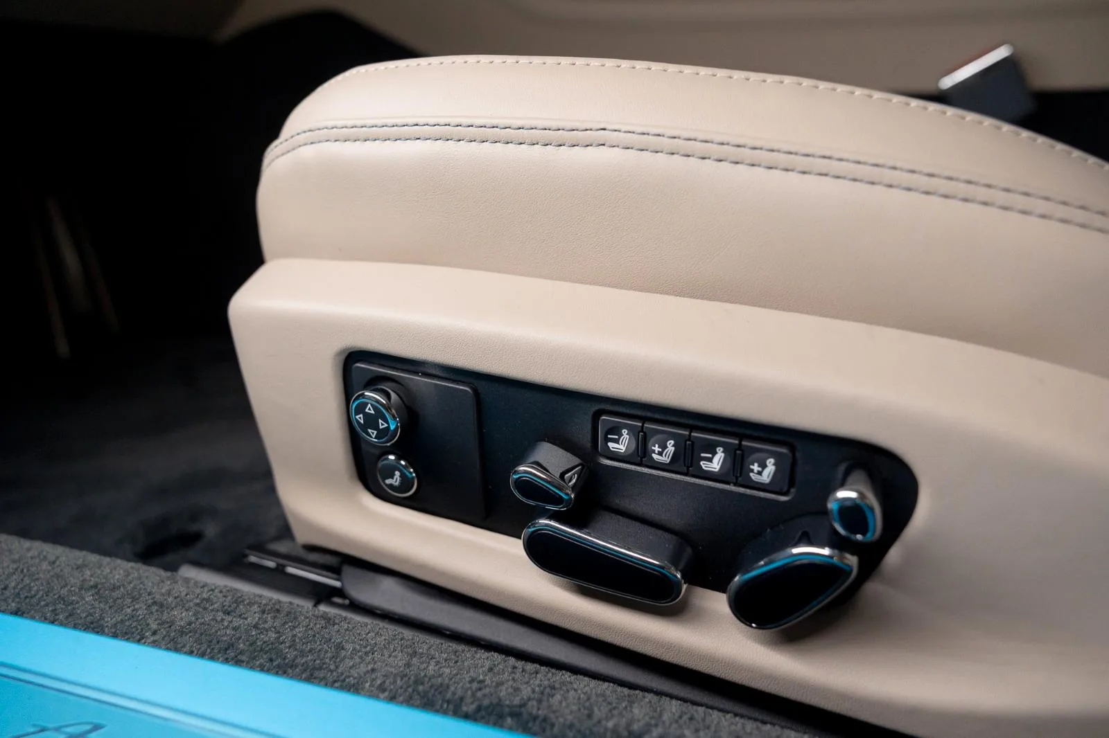 Bentley Continental GT Azure, 12/19