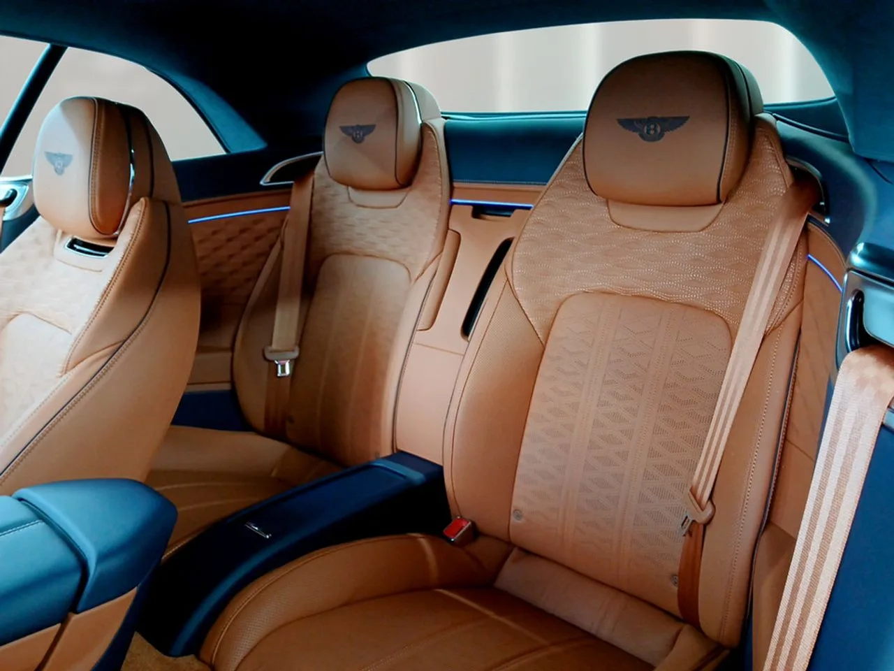 Bentley Continental GTC V8 S, 18/28