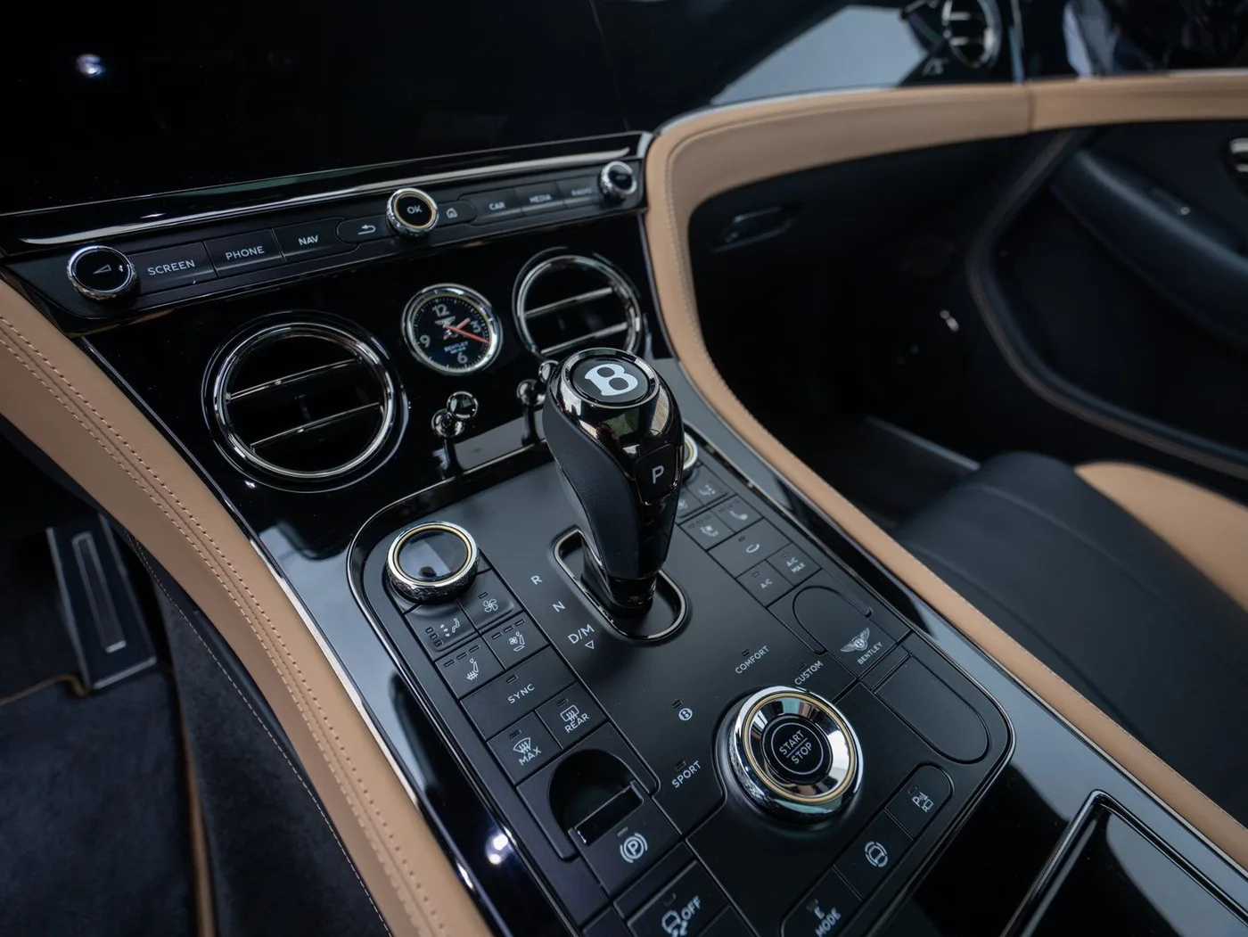 Bentley Continental GT S offered by a specialist dealer in Singen, Germany, photo 9 of 15