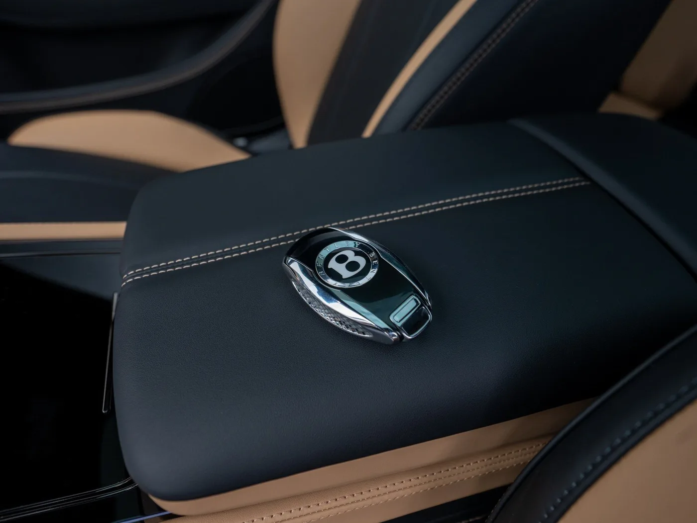 Bentley Continental GT S offered by a specialist dealer in Singen, Germany, photo 13 of 15