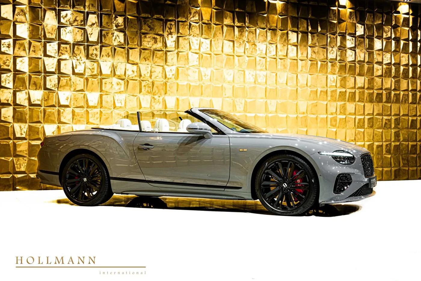 Bentley Continental GTC Speed facelift proposée par un concessionnaire spécialisé à Stuhr, Allemagne, photo 2 sur 8
