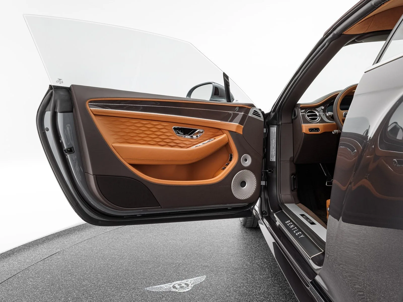 2026 Bentley Continental GTC Mulliner, 9/30