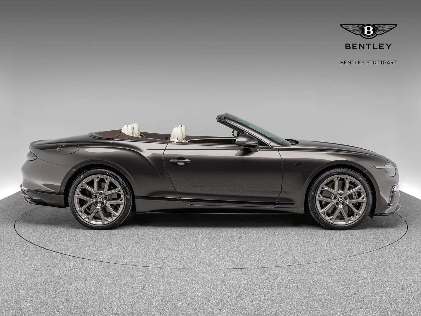 Bentley Continental GTC S offered by a specialist dealer in Böblingen, Germany, photo 2 of 15