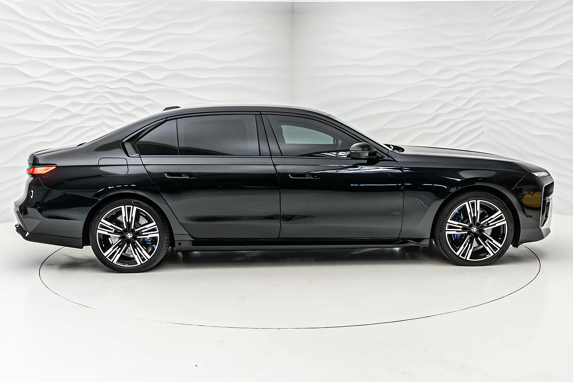 BMW 760i xDrive, armoured B6, 7/30