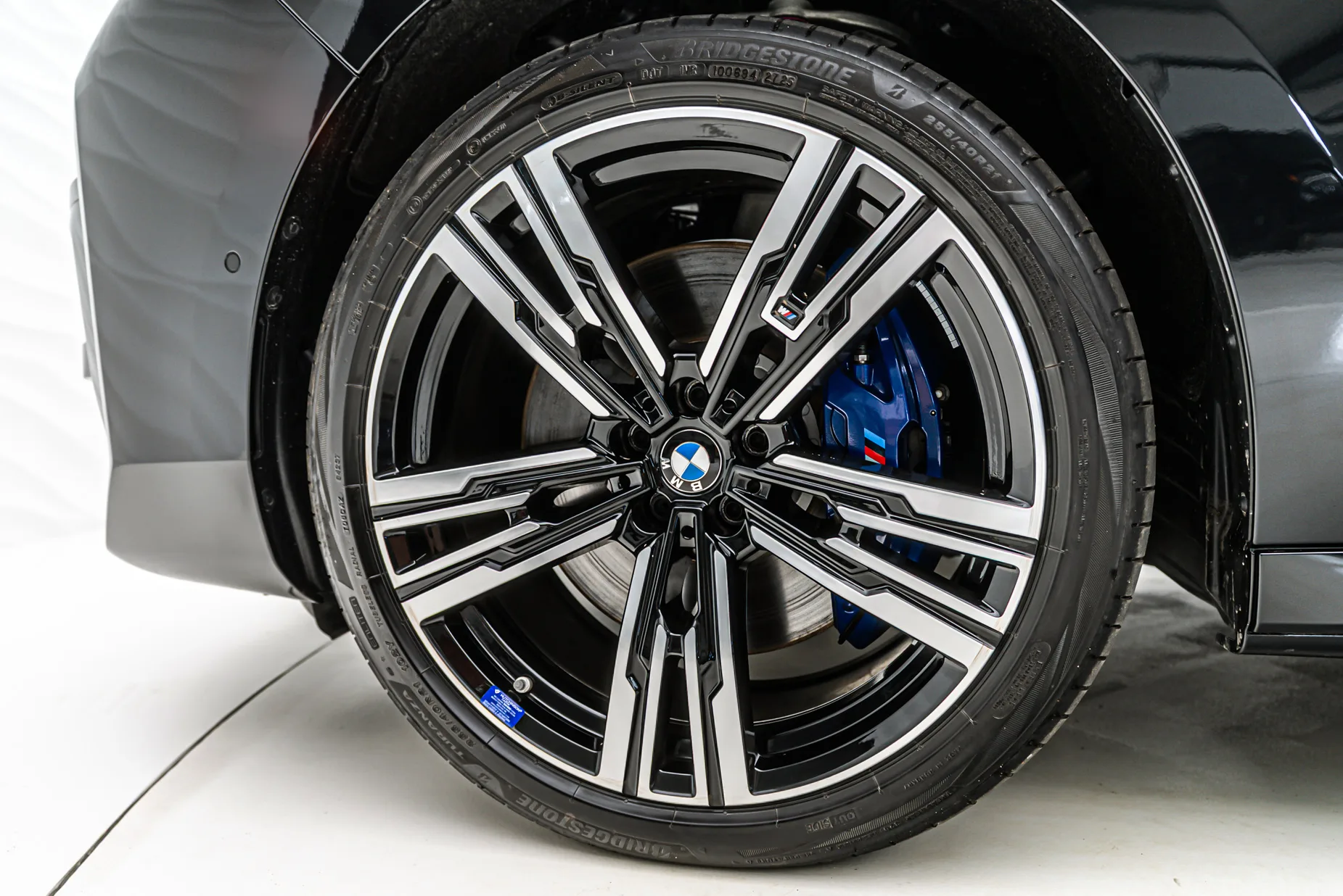 BMW 760i xDrive, armoured B6, 15/30