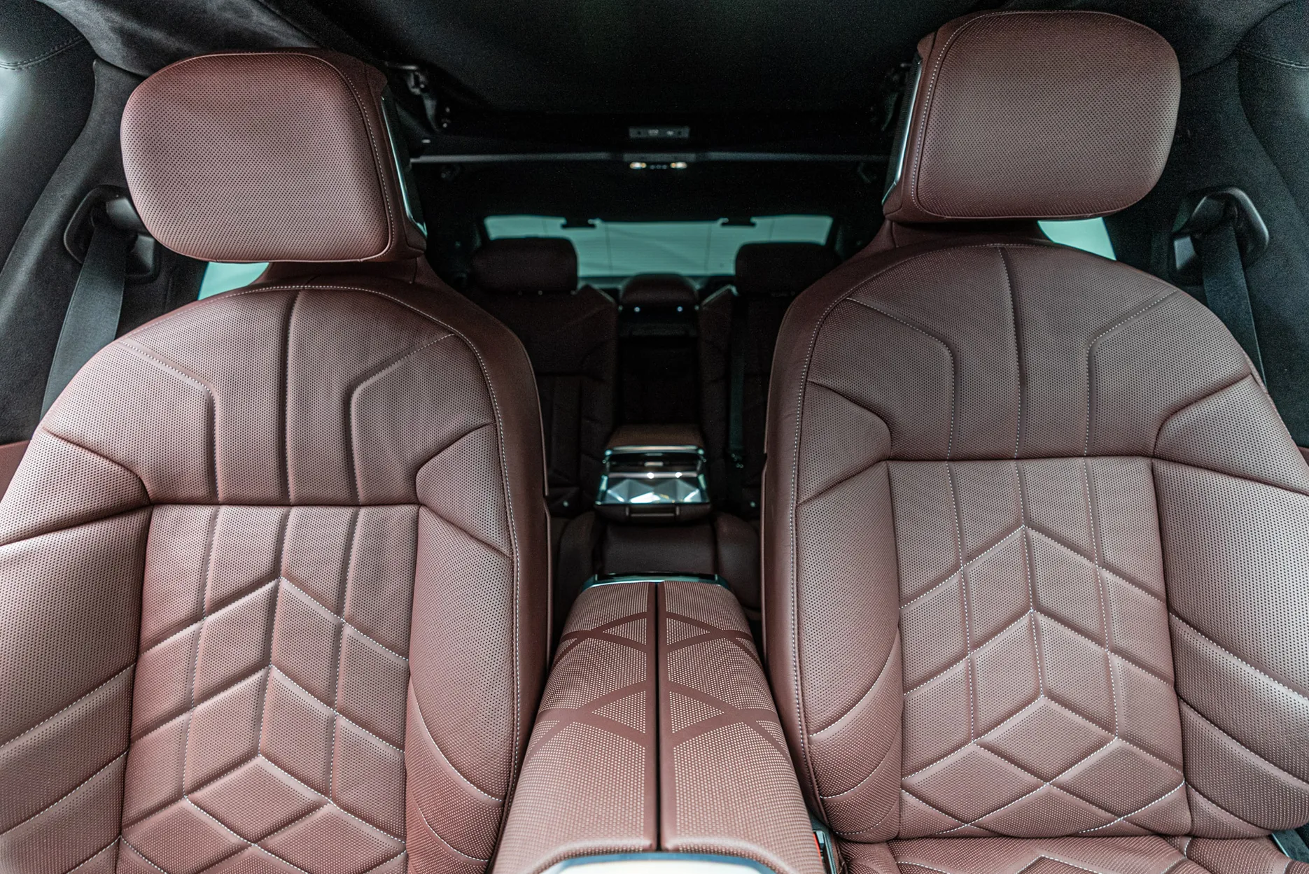 BMW 760i xDrive, armoured B6, 26/30
