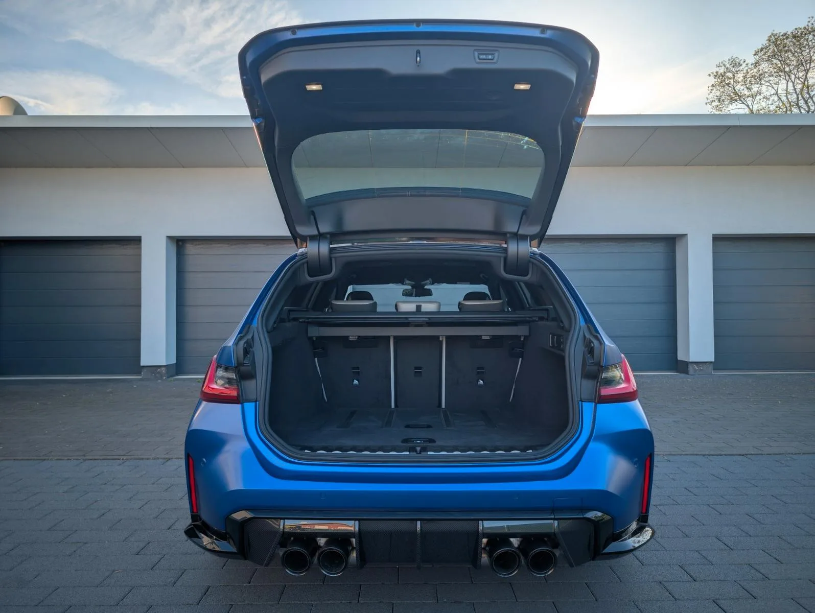 BMW M3 Competition Touring, 6/12