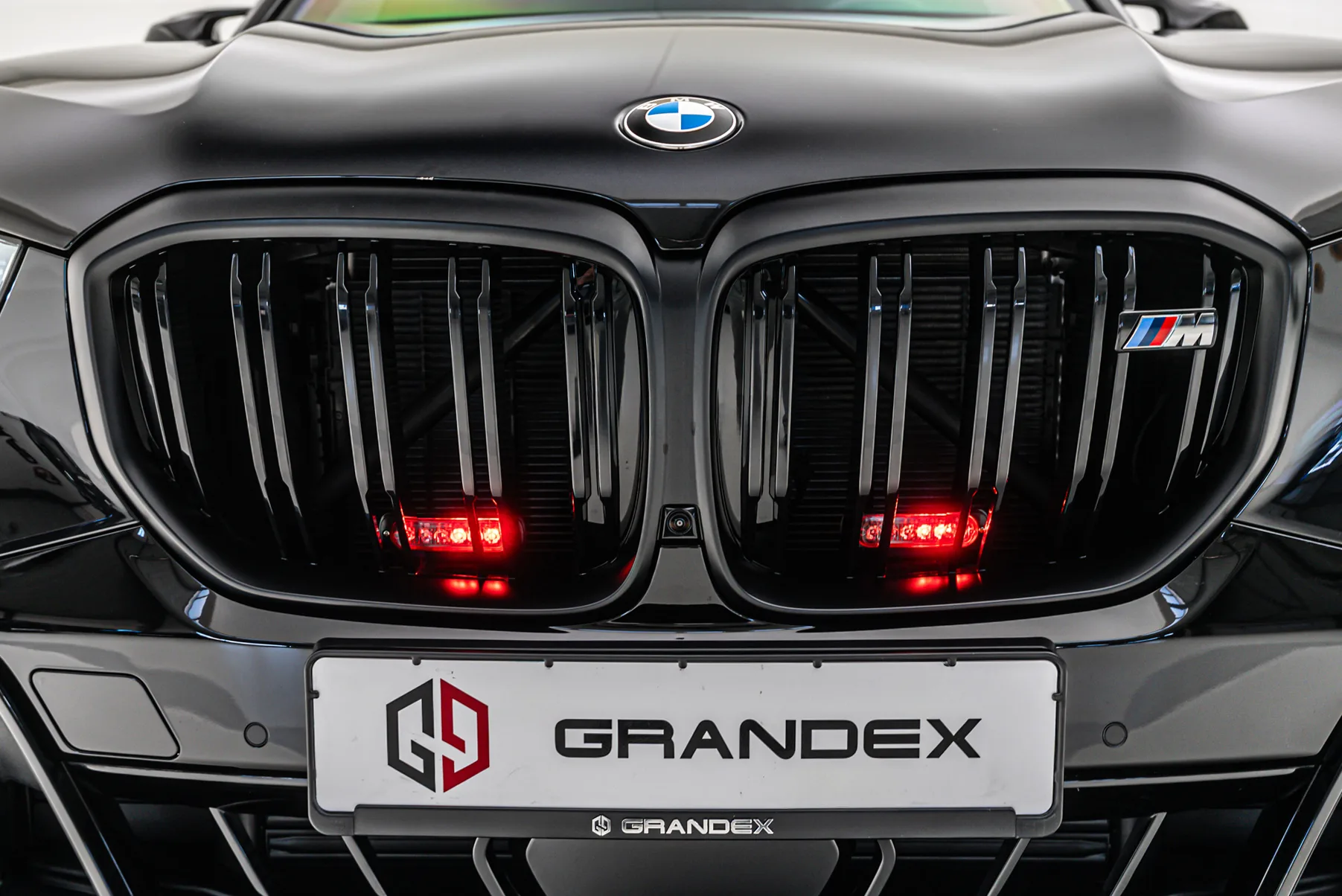 BMW X5 M60i armoured B6, 12/30