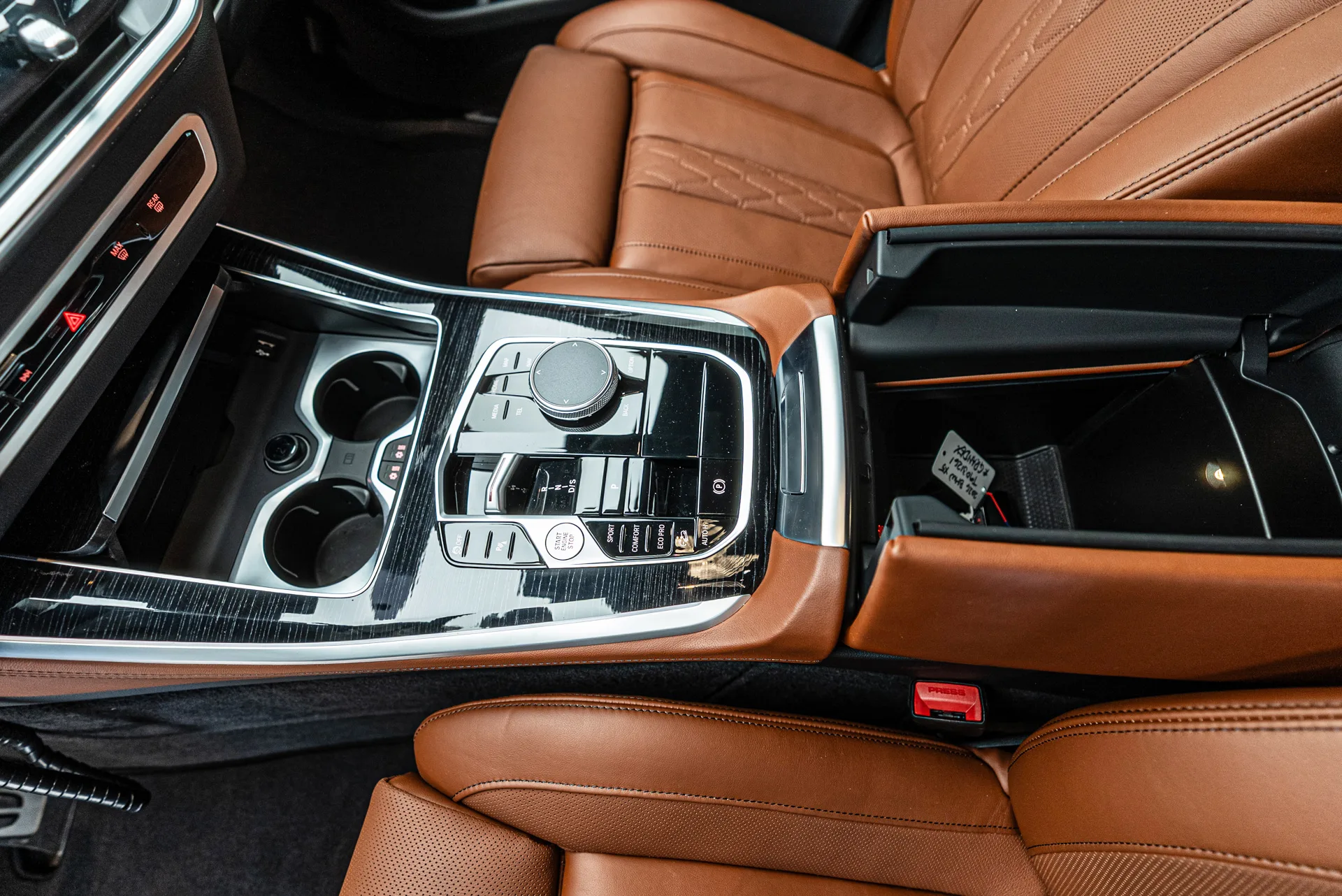 BMW X5 M60i armoured B6, 25/30