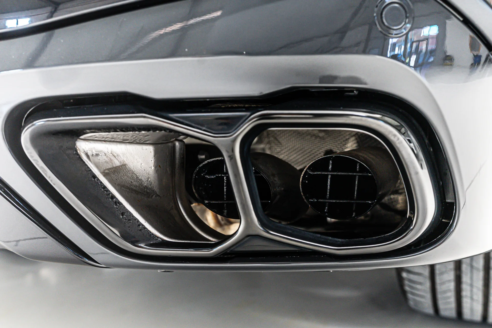 BMW X5 M60i armoured B6, 10/30