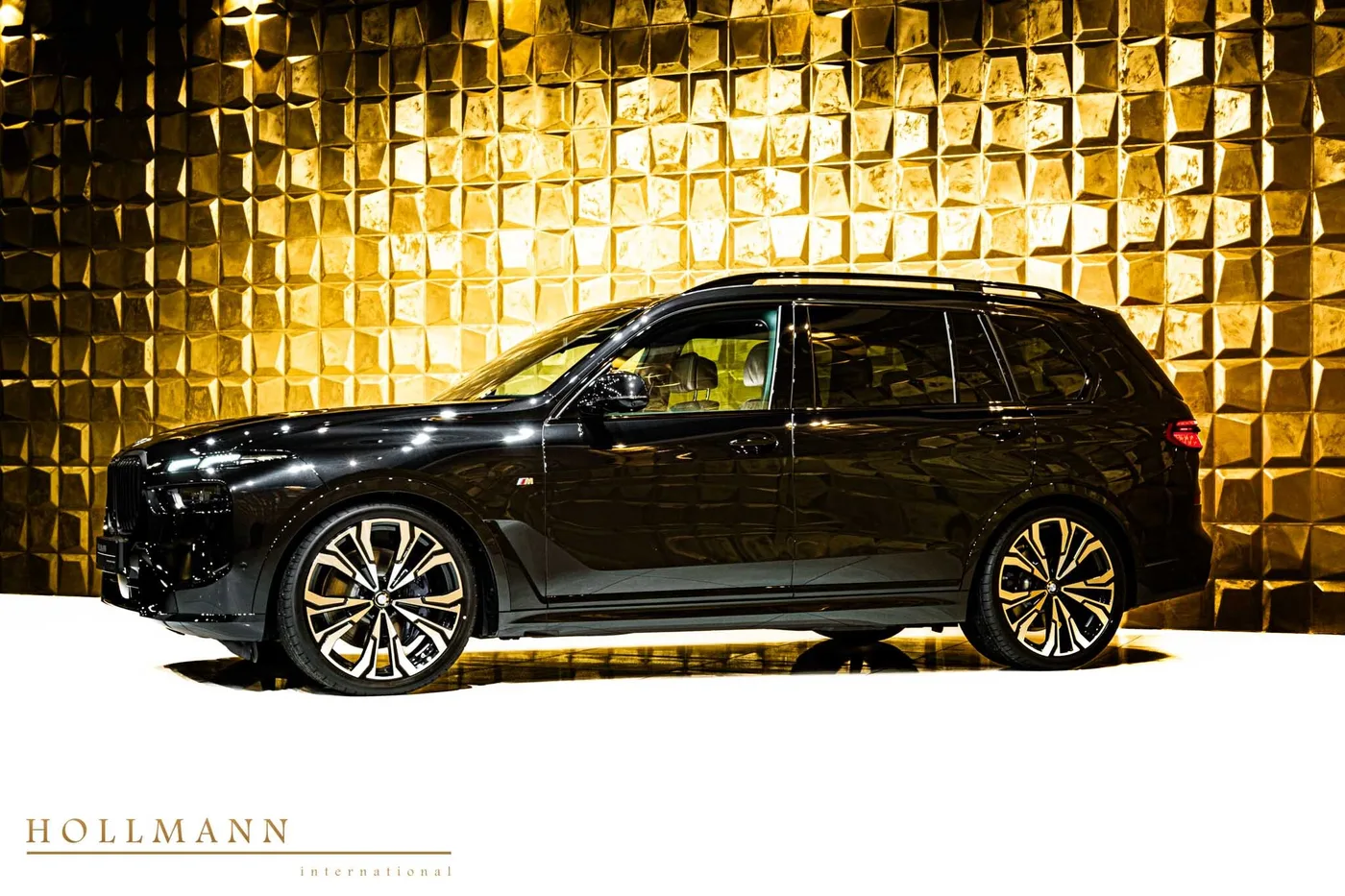 BMW X7 40d xDrive angeboten von einem Fachhändler in Stuhr, Deutschland, Foto 3 von 8