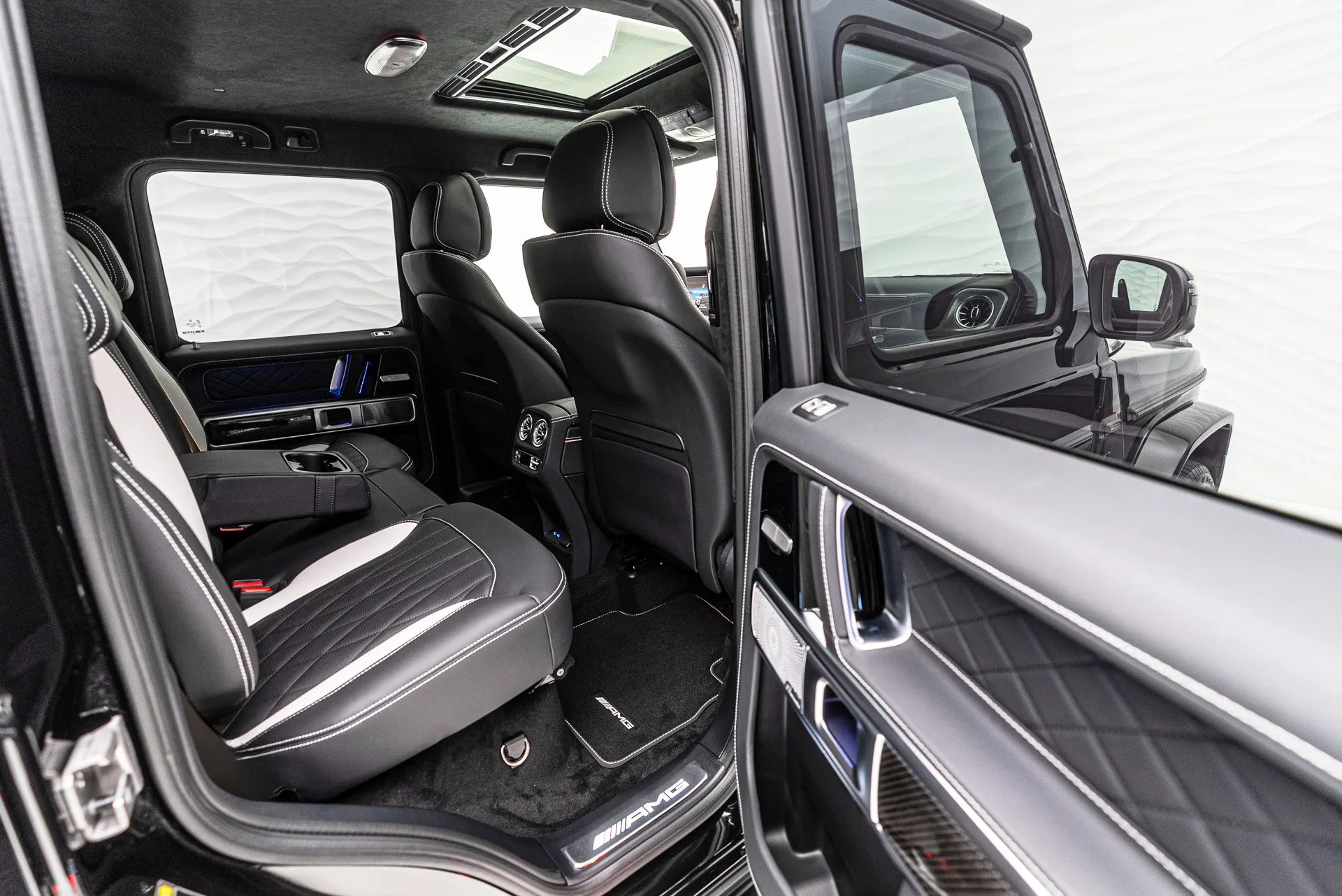 BRABUS G 700, 29/30