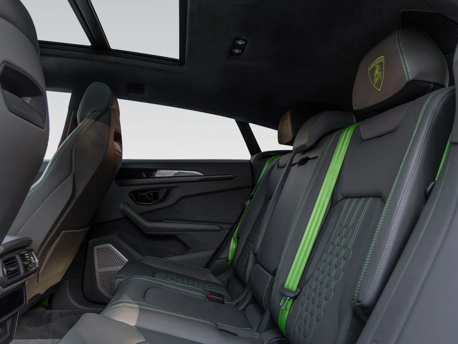 Brabus 900 Urus SE, 29/30