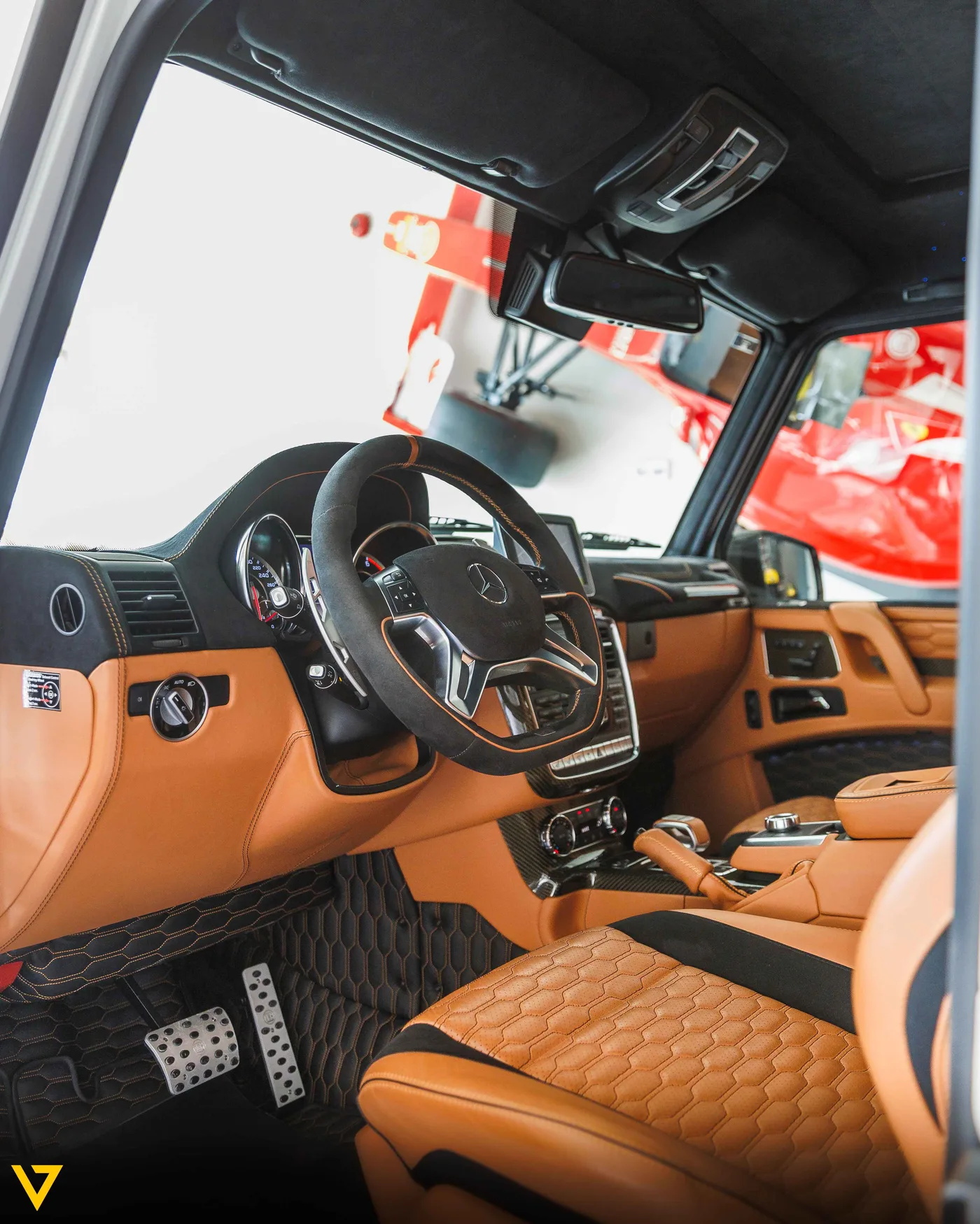 Brabus G 800 offered by a supercar dealer in Riyadh, Saudi Arabia, photo 7 of 20