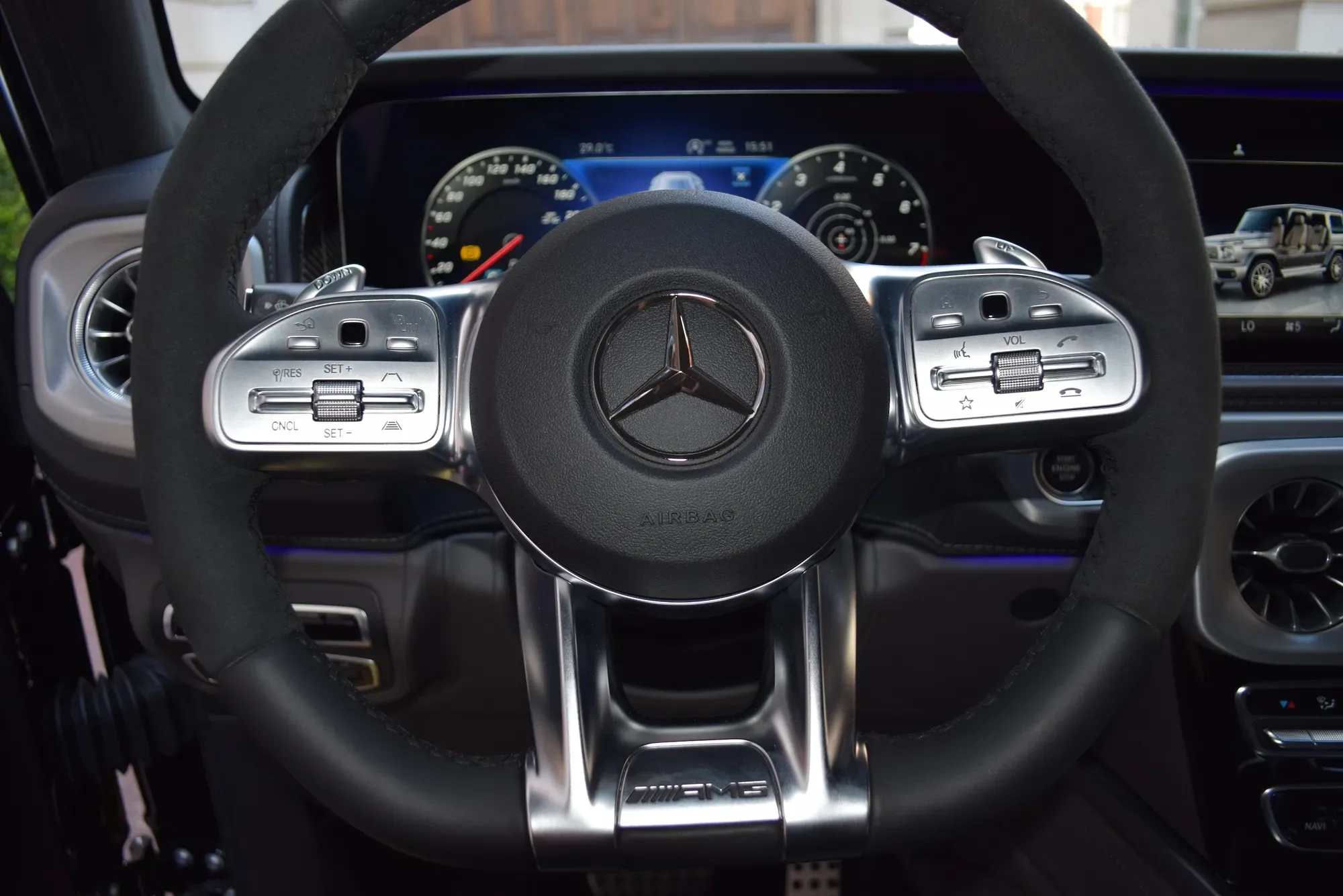 BRABUS Invicto Pure, 22/30