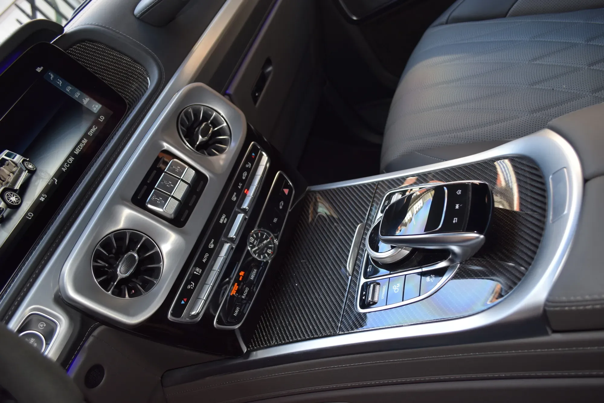 BRABUS Invicto Pure, 23/30