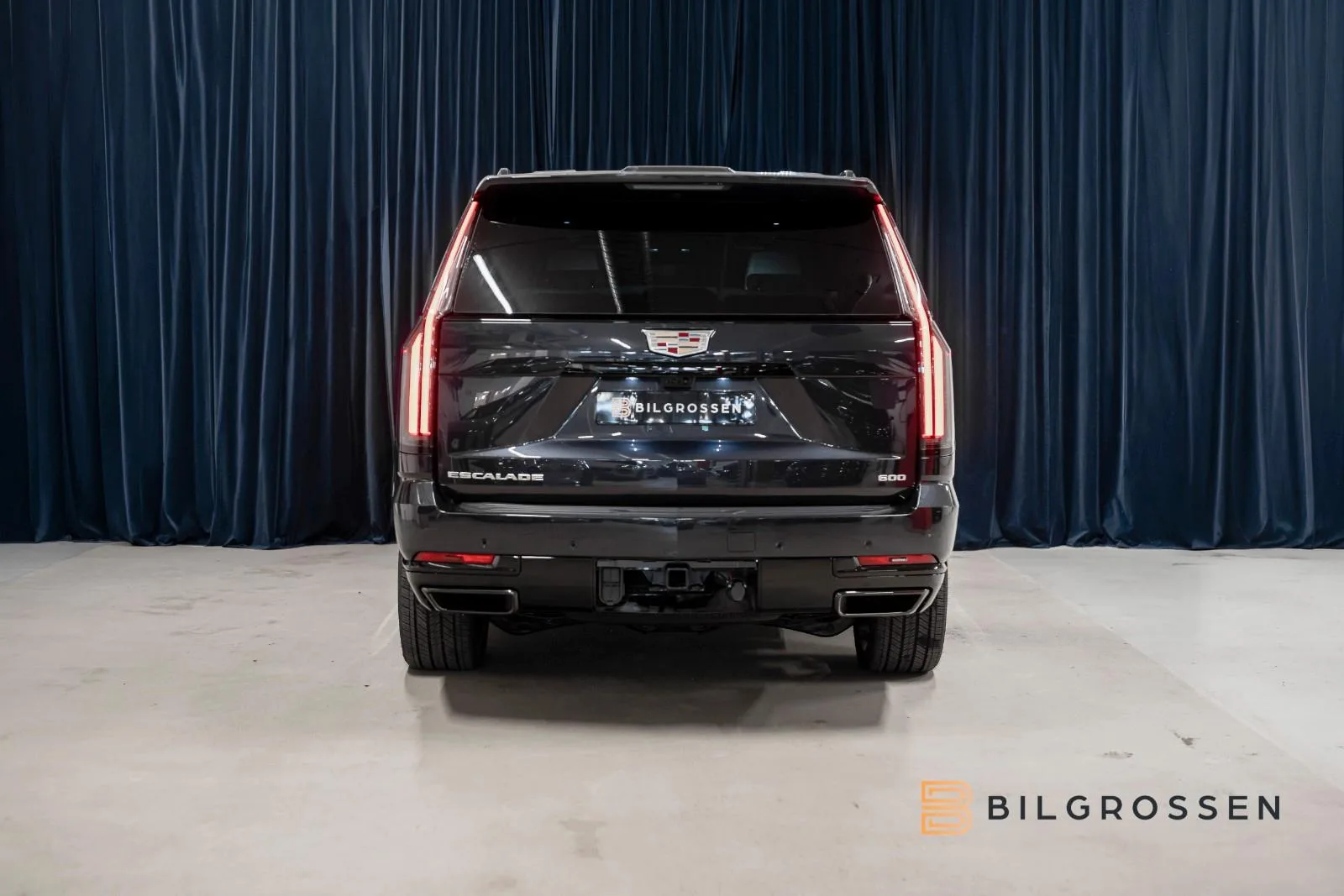 Cadillac Escalade ESV Sport Platinum, 4/24