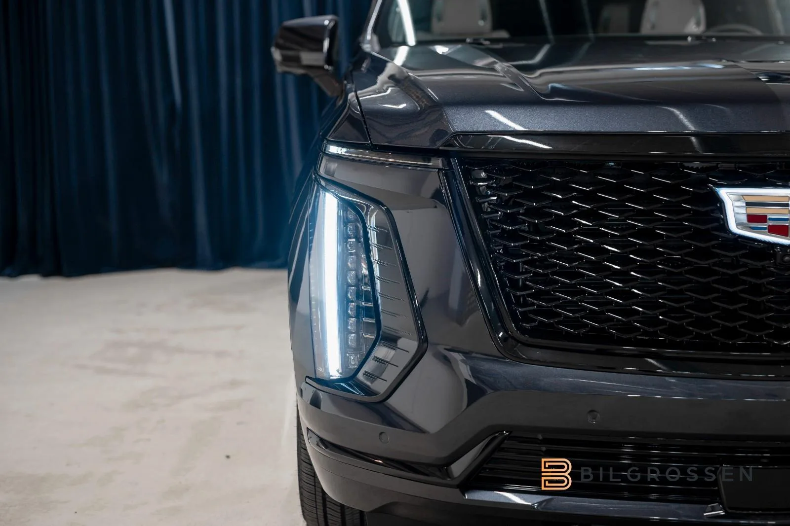 Cadillac Escalade ESV Sport Platinum, 11/24