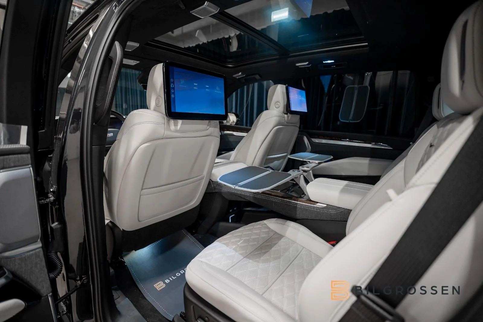 Cadillac Escalade ESV Sport Platinum, 17/24