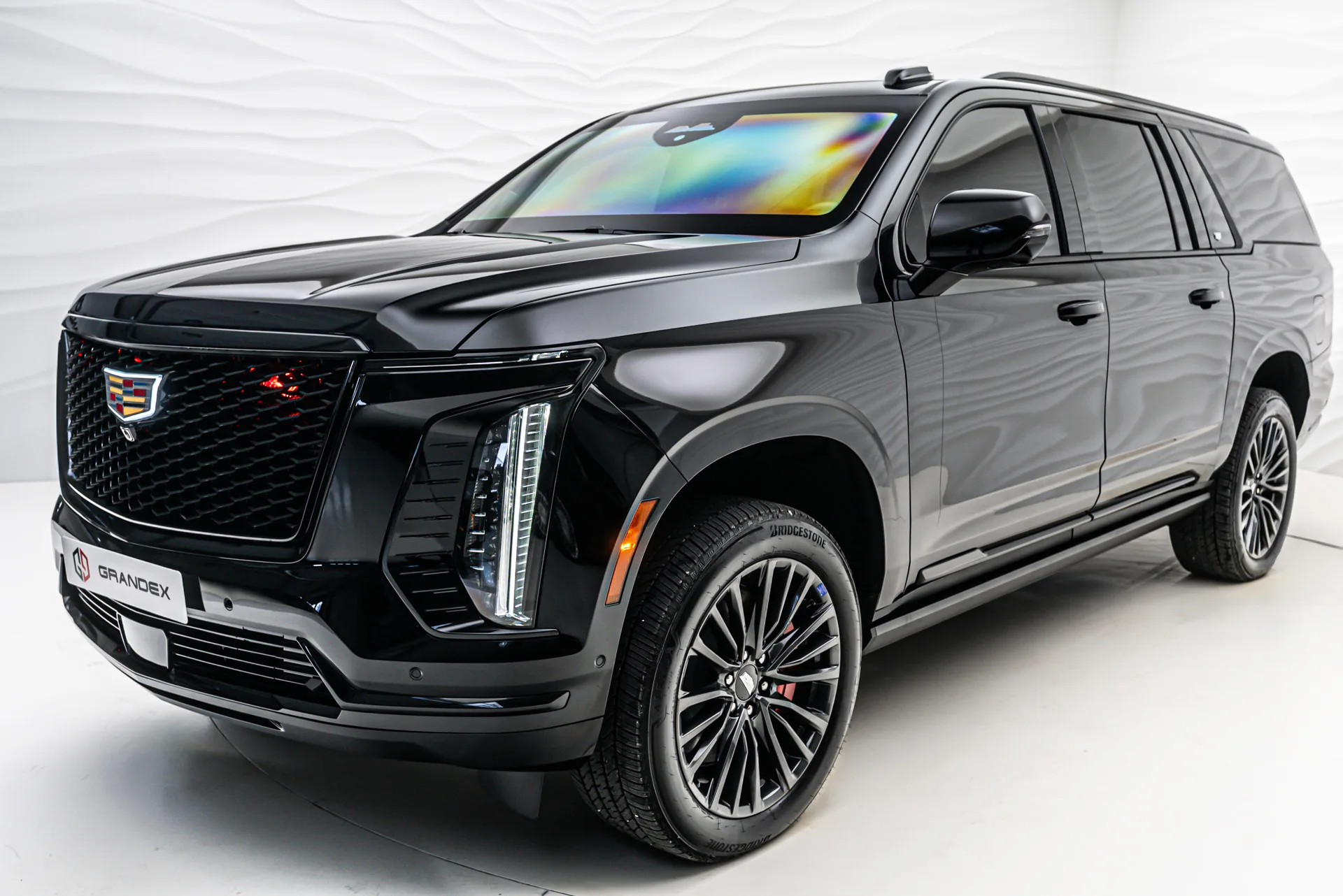 Cadillac Escalade Long, Sport Platinum, armoured B6 offered by a specialist dealer in Sengenthal, Germany, main photo
