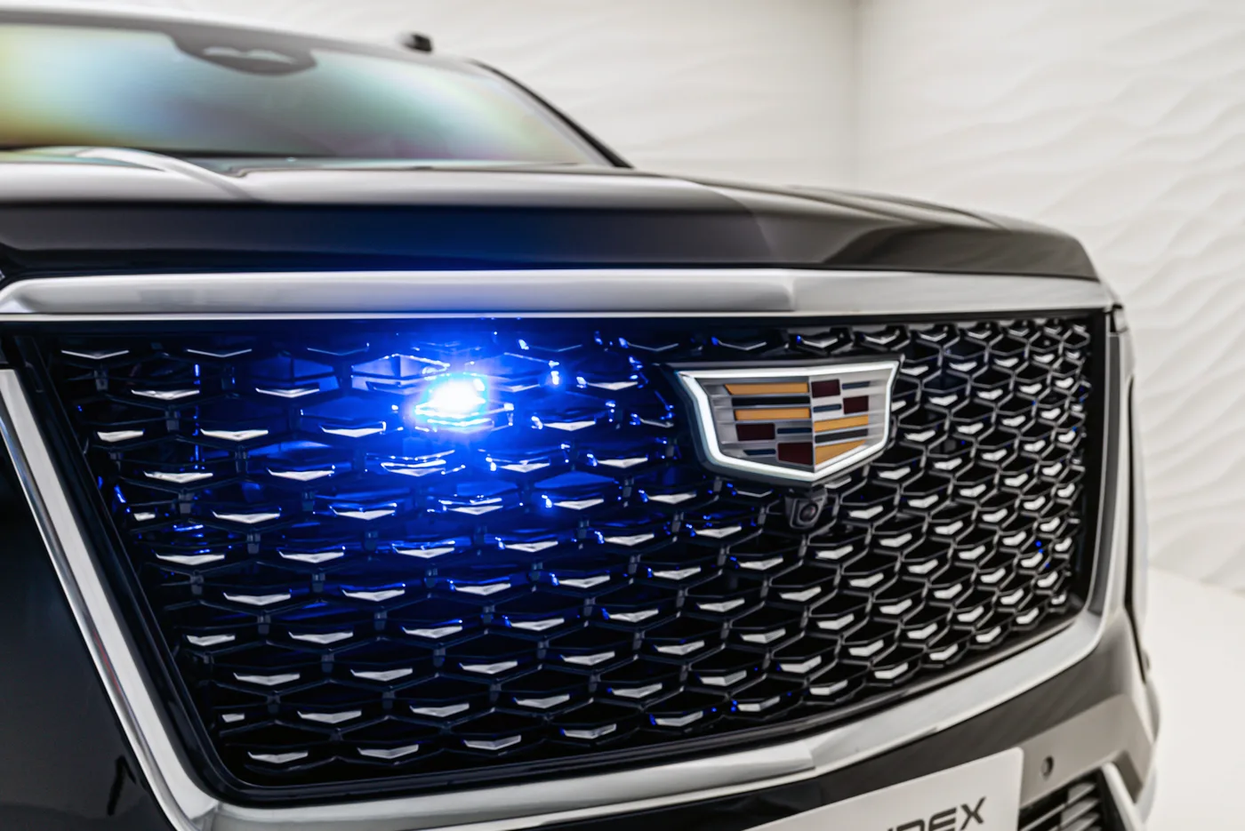 Cadillac Escalade ESV Premium Luxury, armoured B6 offered by a specialist dealer in Sengenthal, Germany, photo 10 of 10