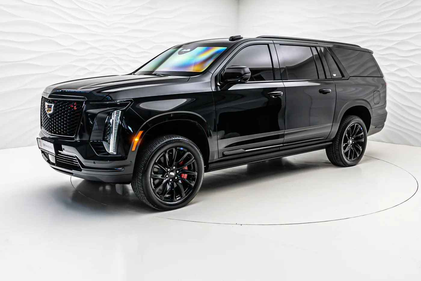 Cadillac Escalade Long, Sport Platinum, Armoured B6 proposée par un concessionnaire spécialisé à Sengenthal, Allemagne, photo 2 sur 25