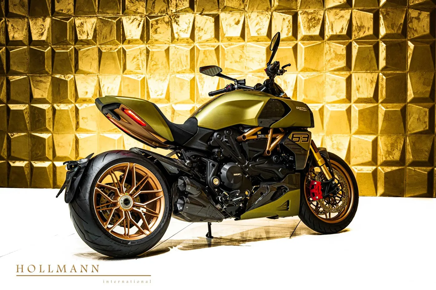 Ducati Diavel 1260 proposée par un concessionnaire spécialisé à Stuhr, Allemagne, photo 7 sur 8