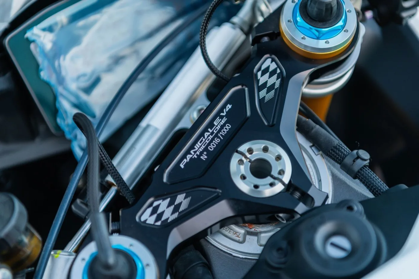 Ducati Panigale V4 angeboten von einem Händler für Luxusmotorräder in Gronau, Deutschland, Foto 11 von 15