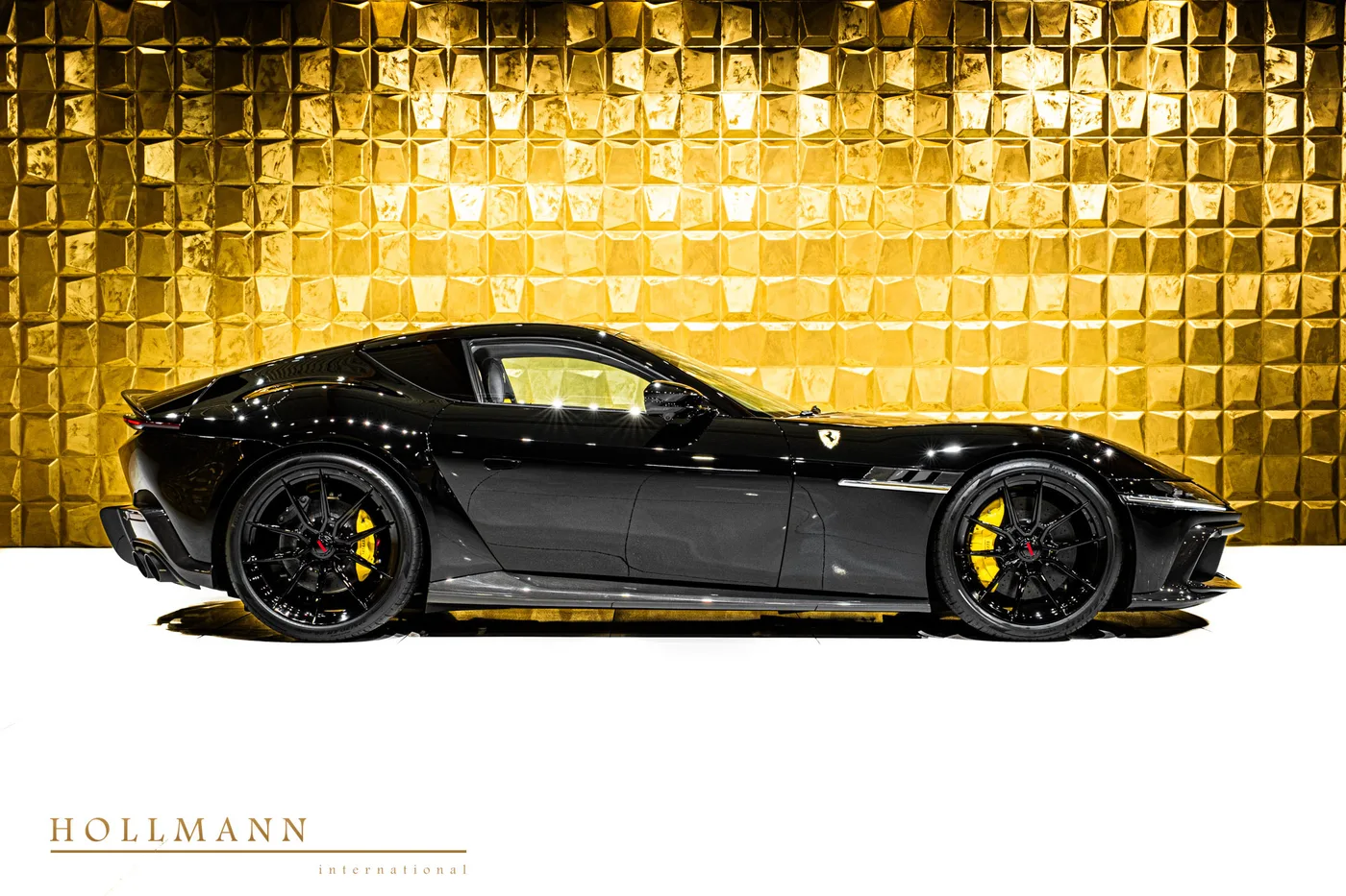 Ferrari 12Cilindri offered by a specialist dealer in Stuhr, Germany, photo 5 of 8
