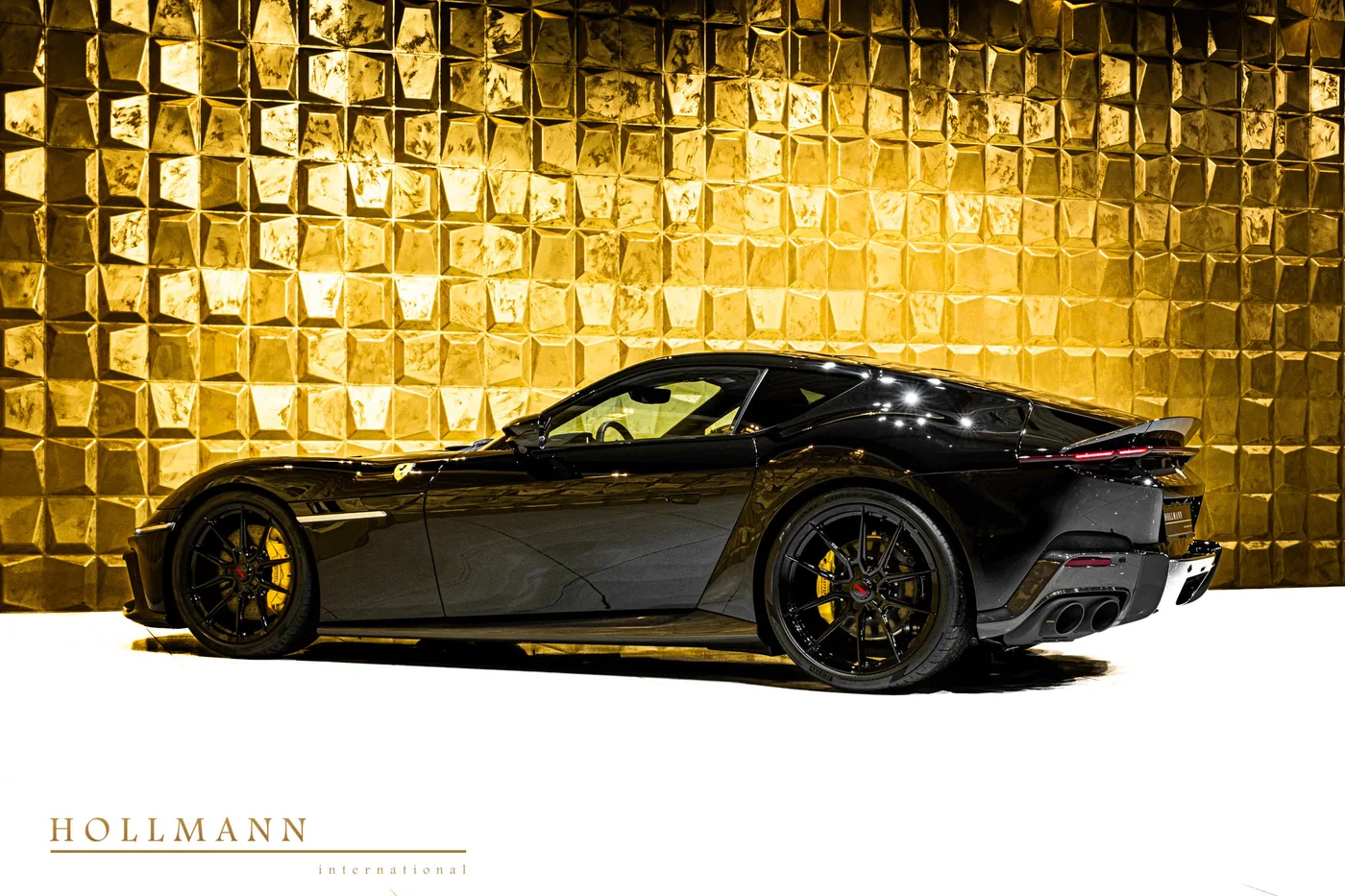 Ferrari 12Cilindri offered by a specialist dealer in Stuhr, Germany, photo 6 of 8