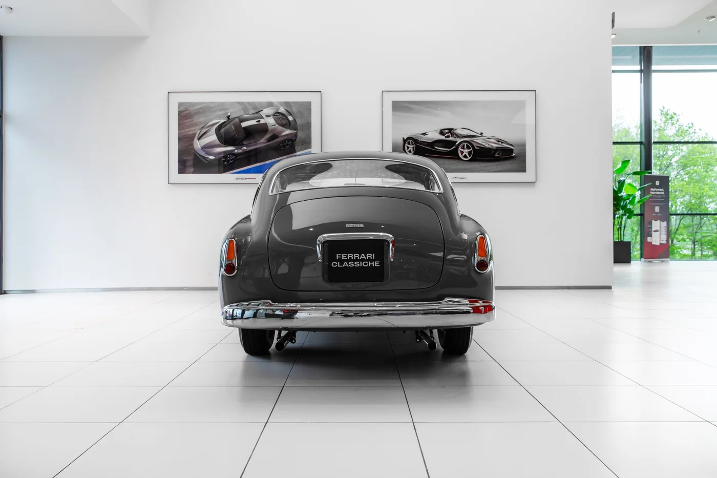 Ferrari 195 Inter offered by a specialist dealer in Hengelo, Netherlands, photo 4 of 15